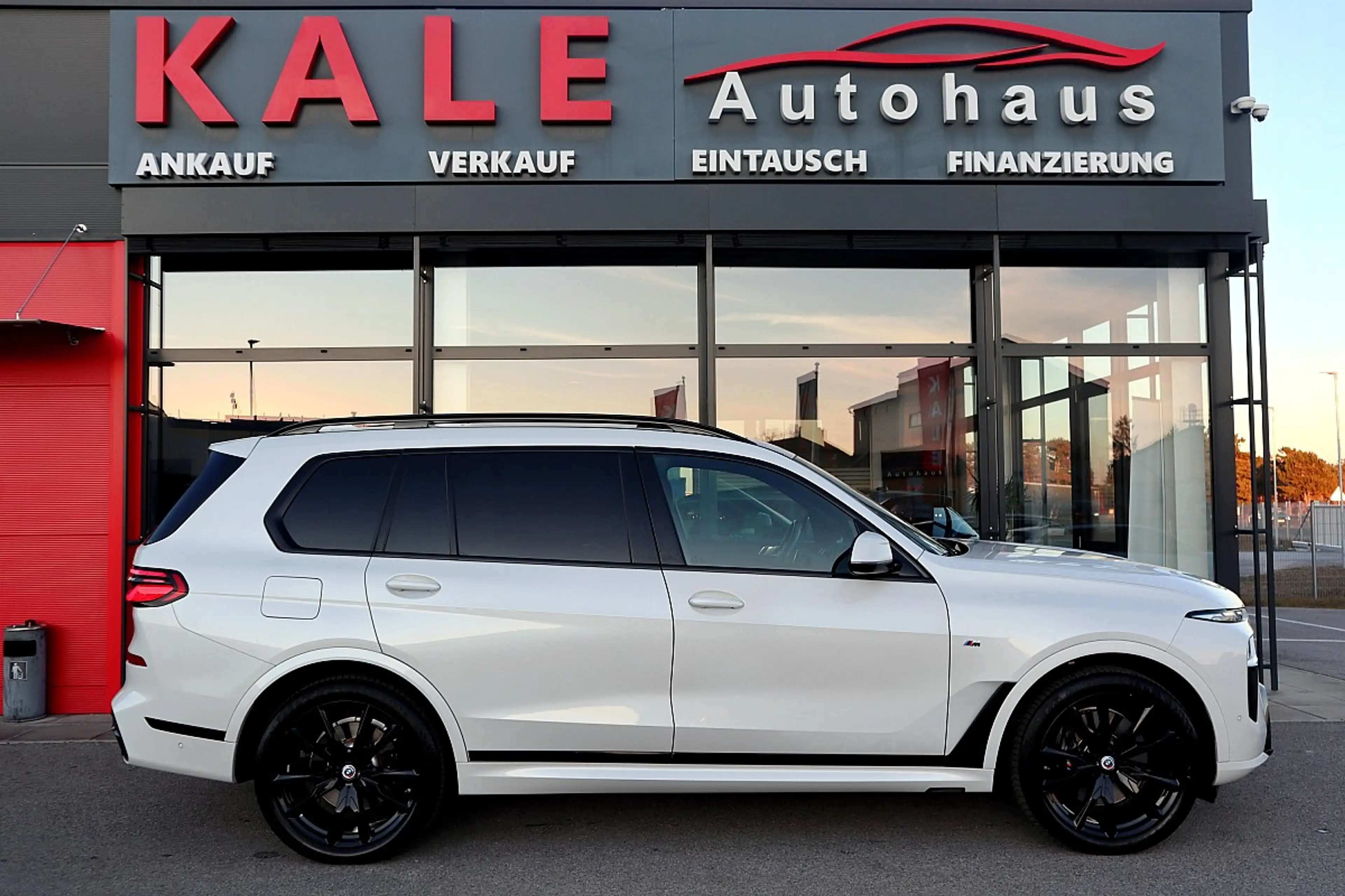 BMW X7 xDrive40d 48V Aut.  *Neues Model* *M-Sportpaket... — photo 3