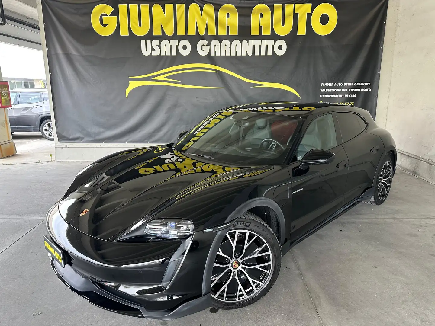 Porsche Taycan Taycan Cross Turismo 4 5p 350kw / 476cv Noir - 1