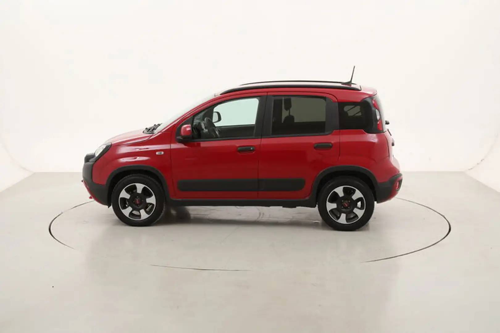 Fiat Panda Hybrid Cross 1.0 Mild Hybrid 69CV Rosso - 2