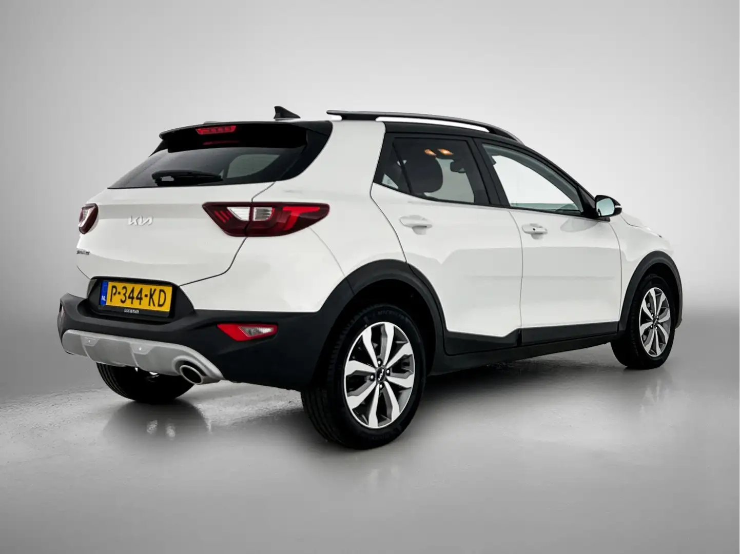 Kia Stonic 1.0 T-GDi MHEV DynamicPlusLine Blanco - 2