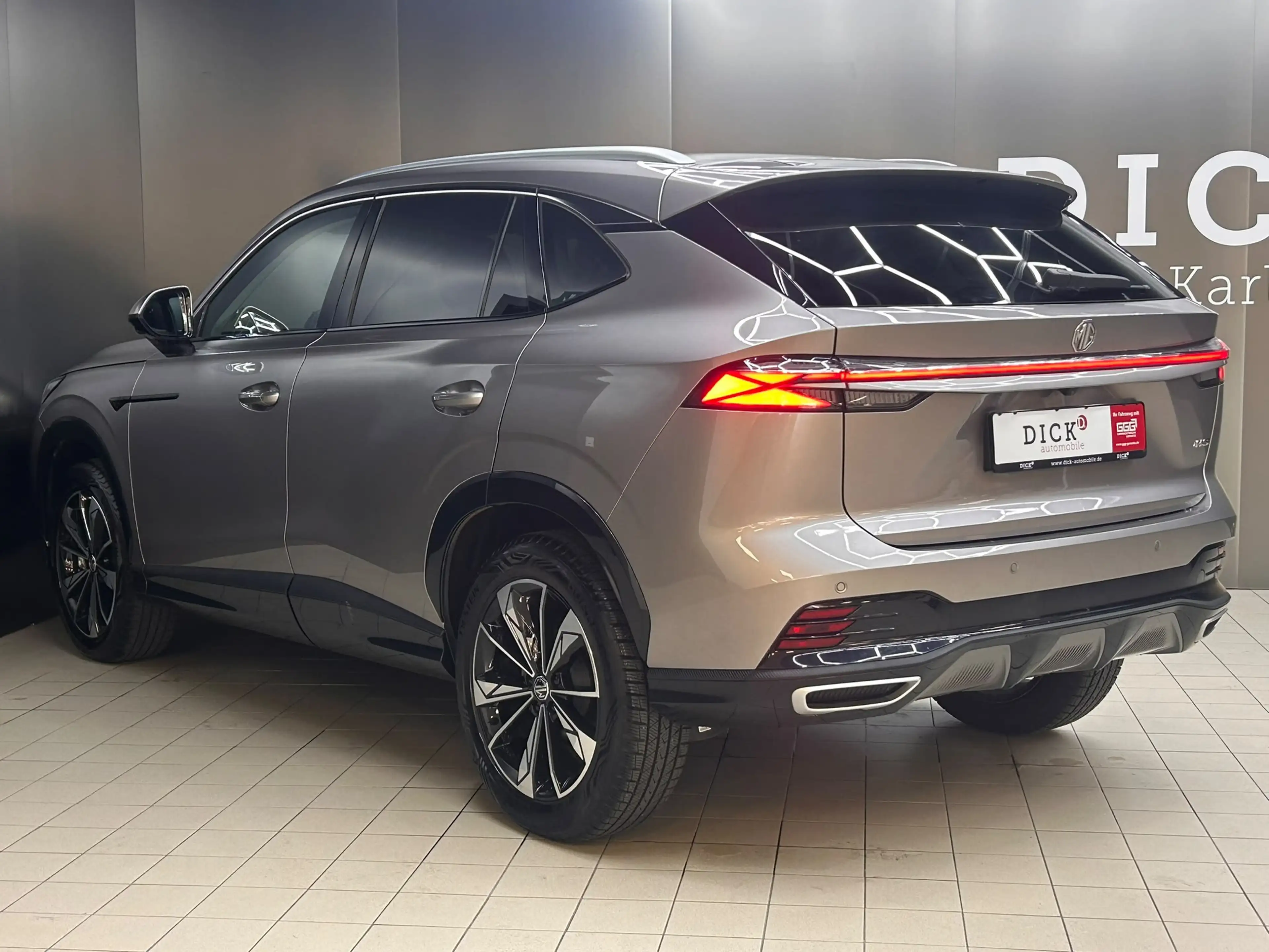 MG HS 1.5 TGDI Luxury >NAV+360+VIRTU+ACC+LEDER+SHZ+ — photo 5