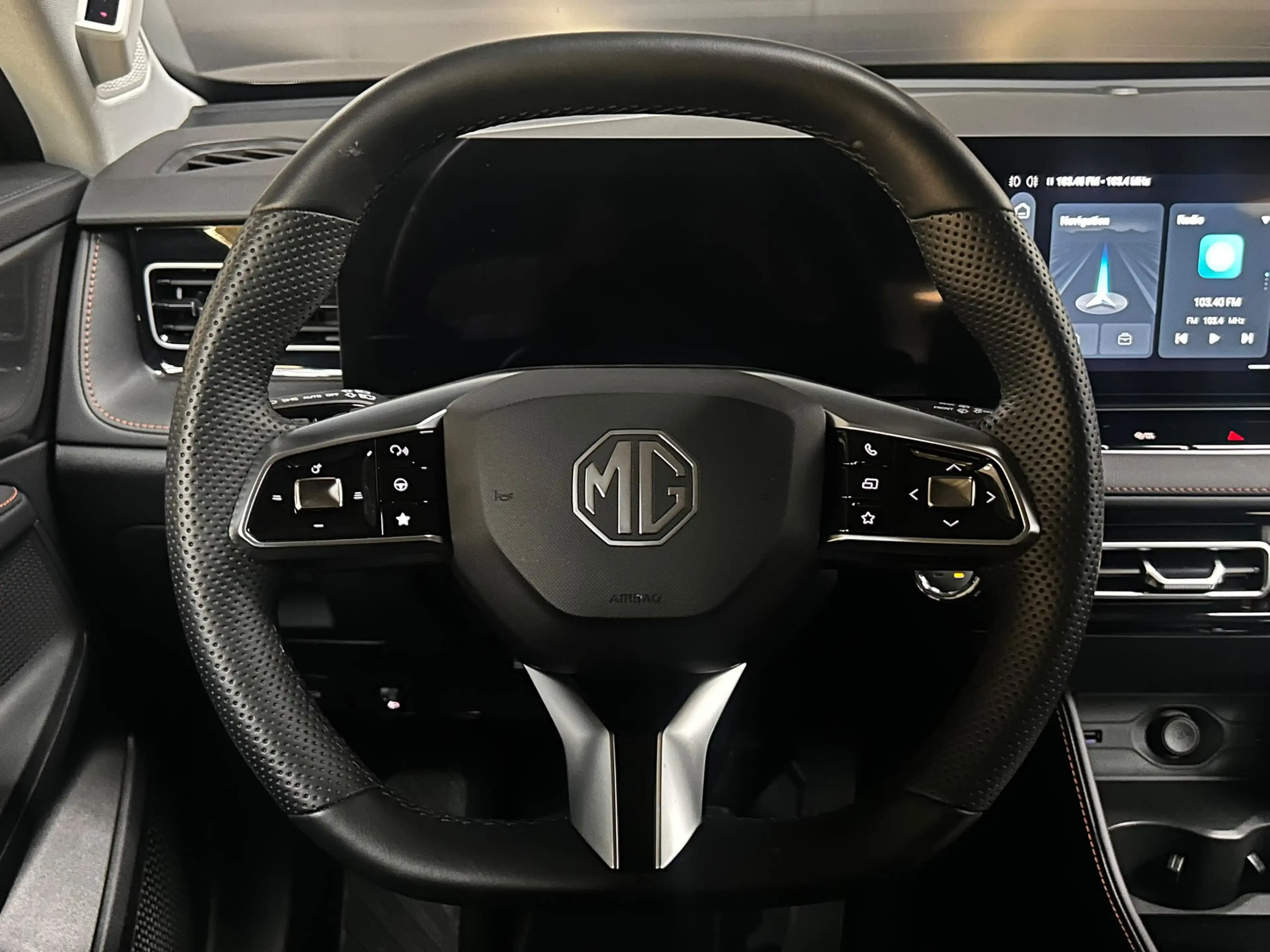 MG HS 1.5 TGDI Luxury >NAV+360+VIRTU+ACC+LEDER+SHZ+ — photo 15