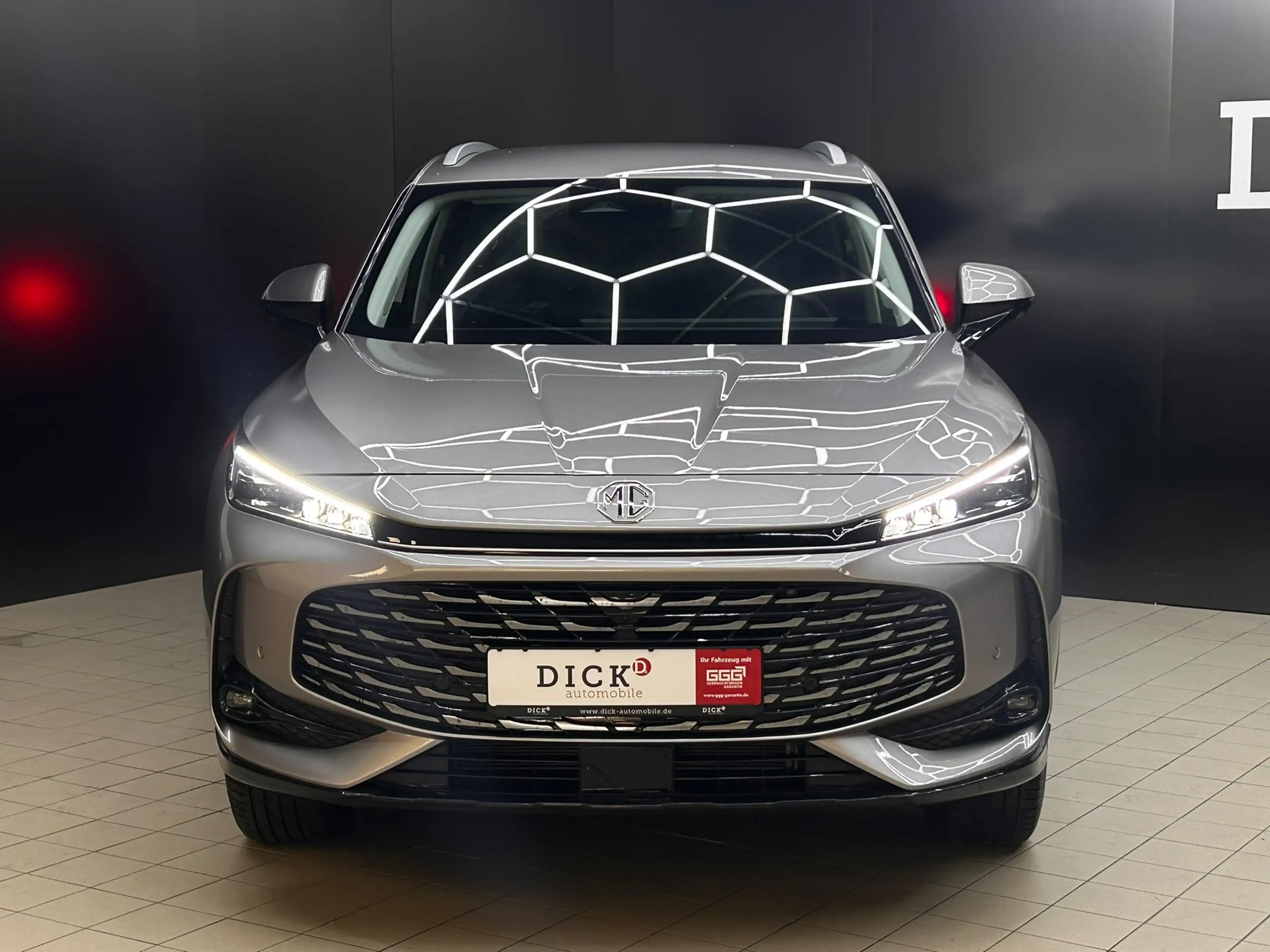 MG HS 1.5 TGDI Luxury >NAV+360+VIRTU+ACC+LEDER+SHZ+ — photo 2