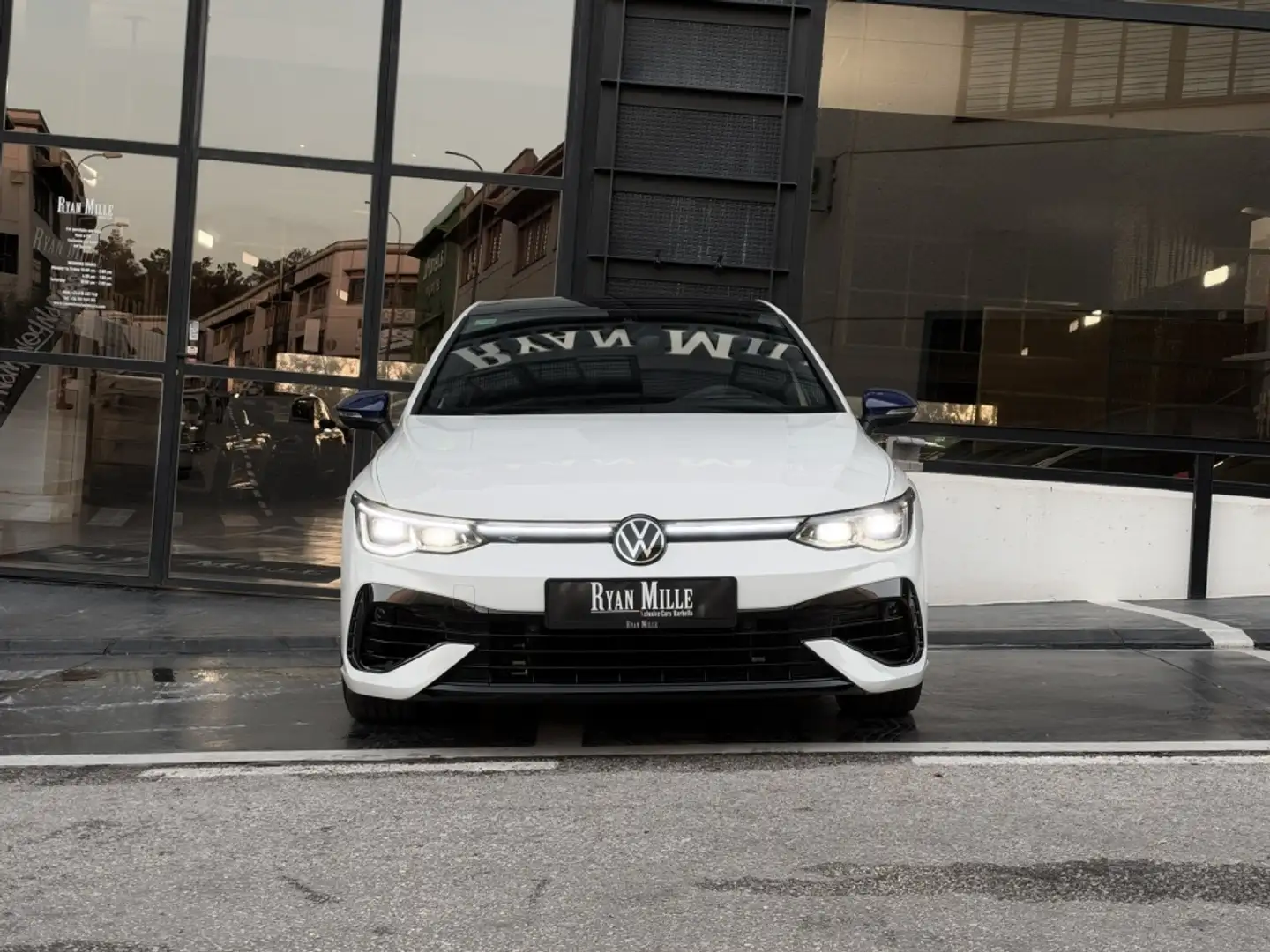 Volkswagen Golf 2.0 TSI R 20 Aniversario DSG 245kW Negro - 2