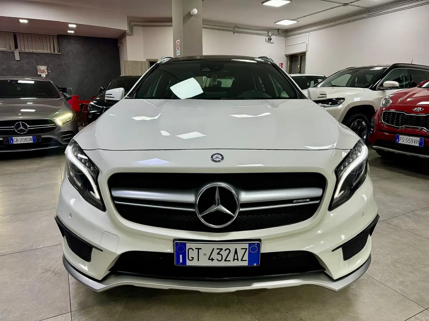 Mercedes-Benz GLA 45 AMG 45 AMG 381cv 4Matic TETTO 10/2016 Bianco - 2