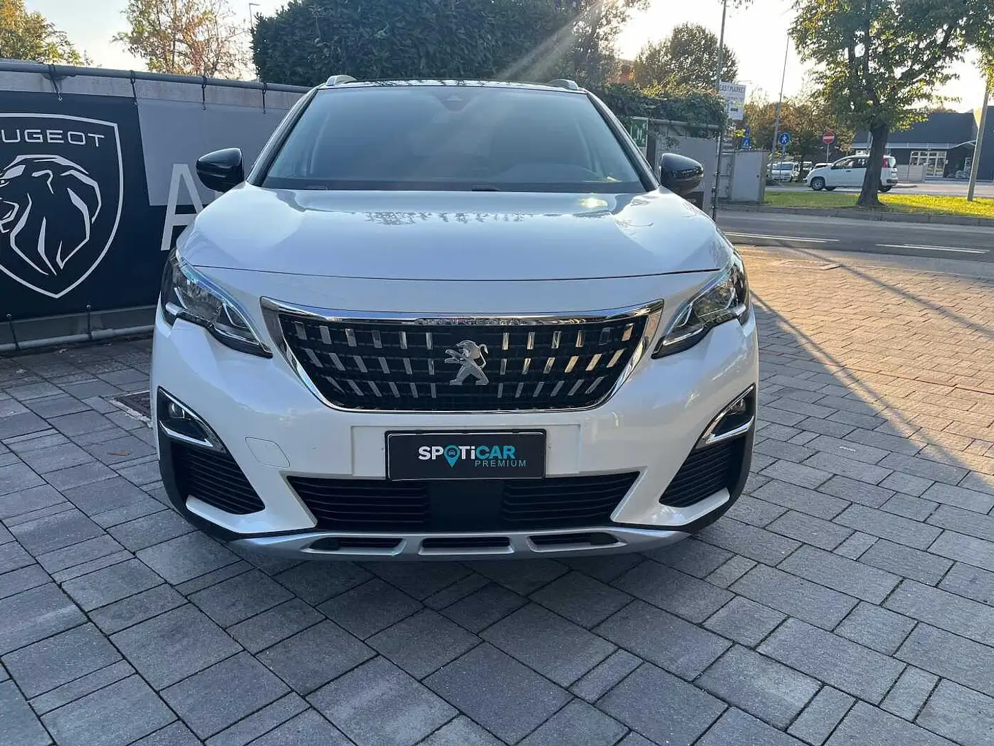 Peugeot 3008 2ª serie BlueHDi 120 S&S Allure Bianco - 2