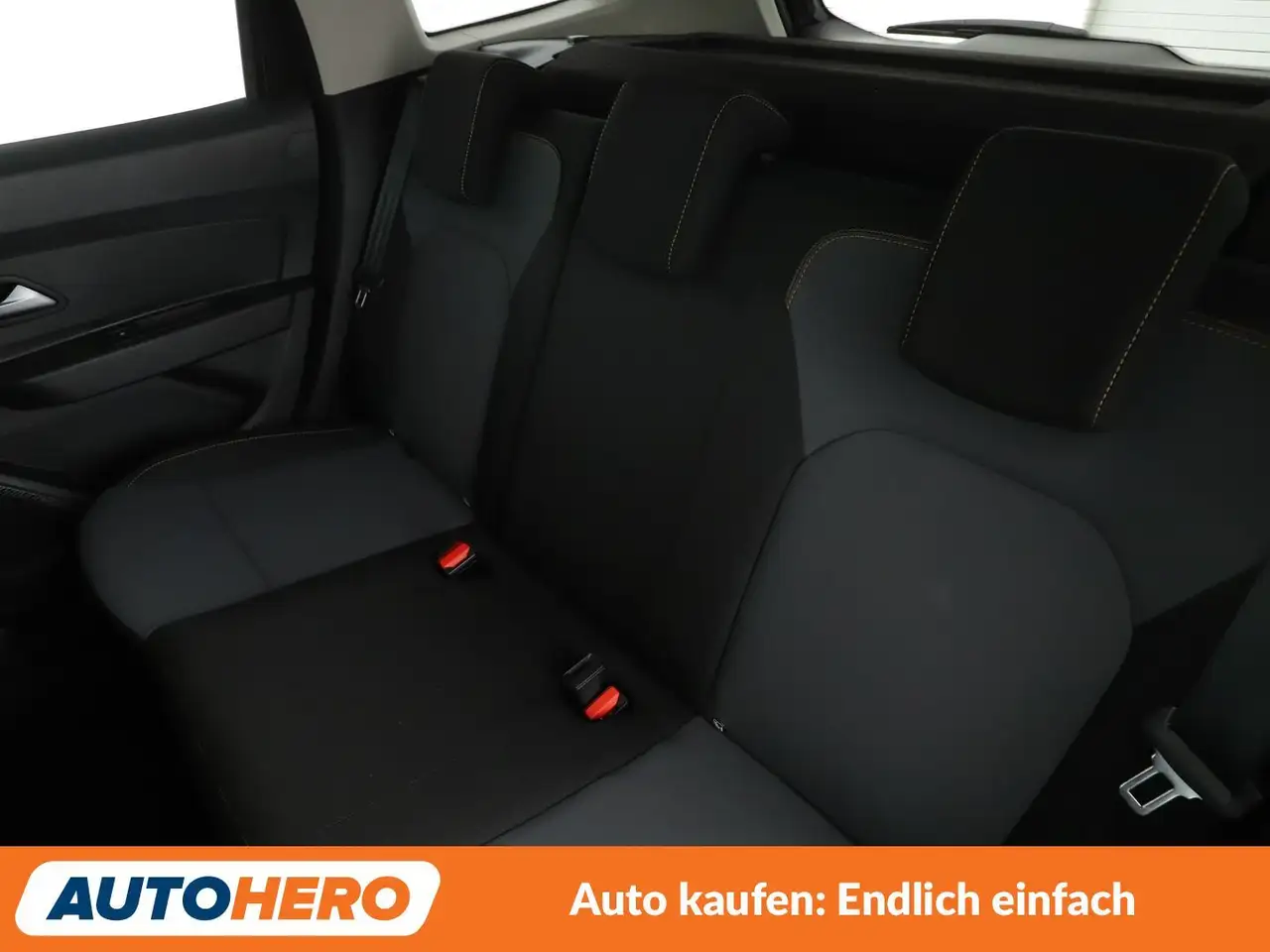 Dacia Duster 1.3 TCe Extreme Aut.*NAVI*CAM*SHZ*TEMPO*ALU* 14