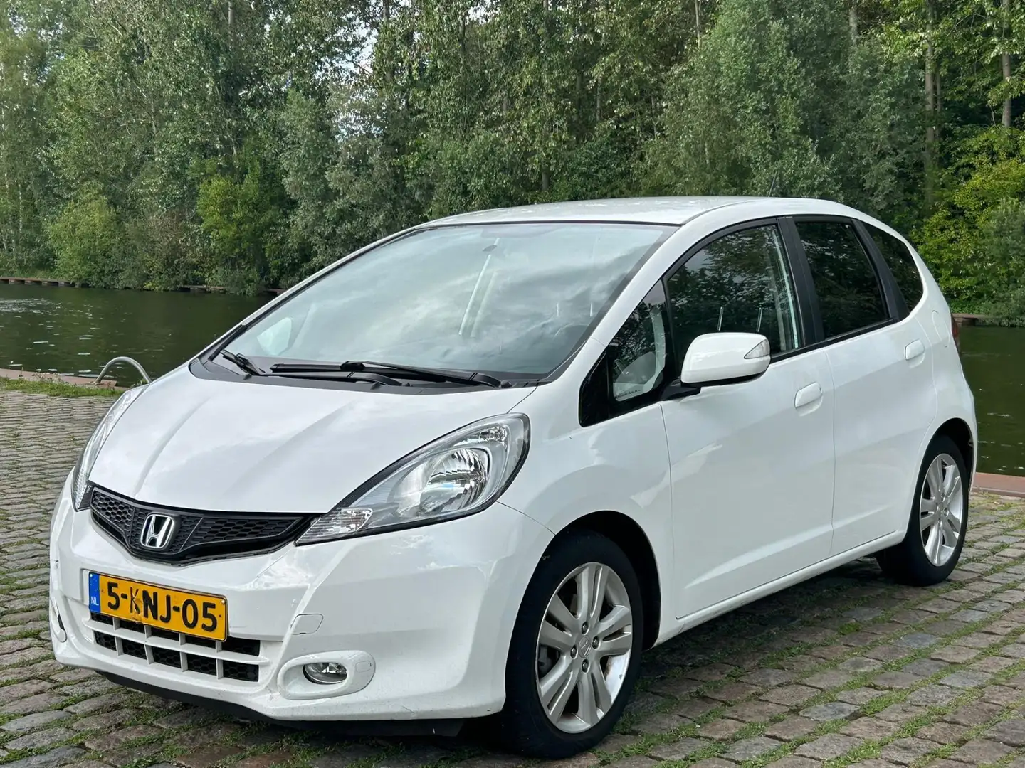 Honda Jazz 1.4 Comfort Plus Automaat airco cruis control cv o Wit - 2