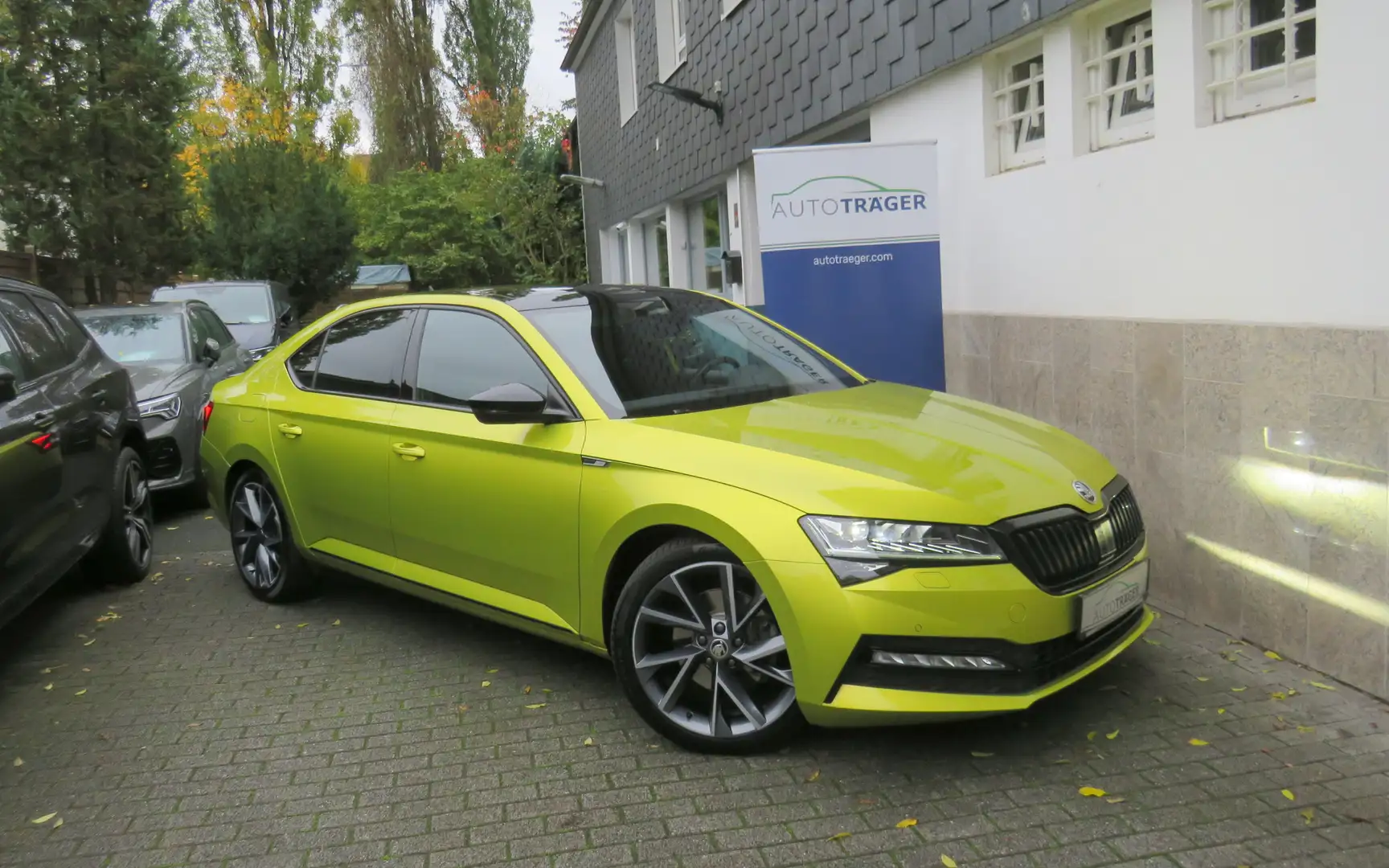Skoda Superb Superb Lim. Sportline // Pano, Shz, ACC, Canton Giallo - 1