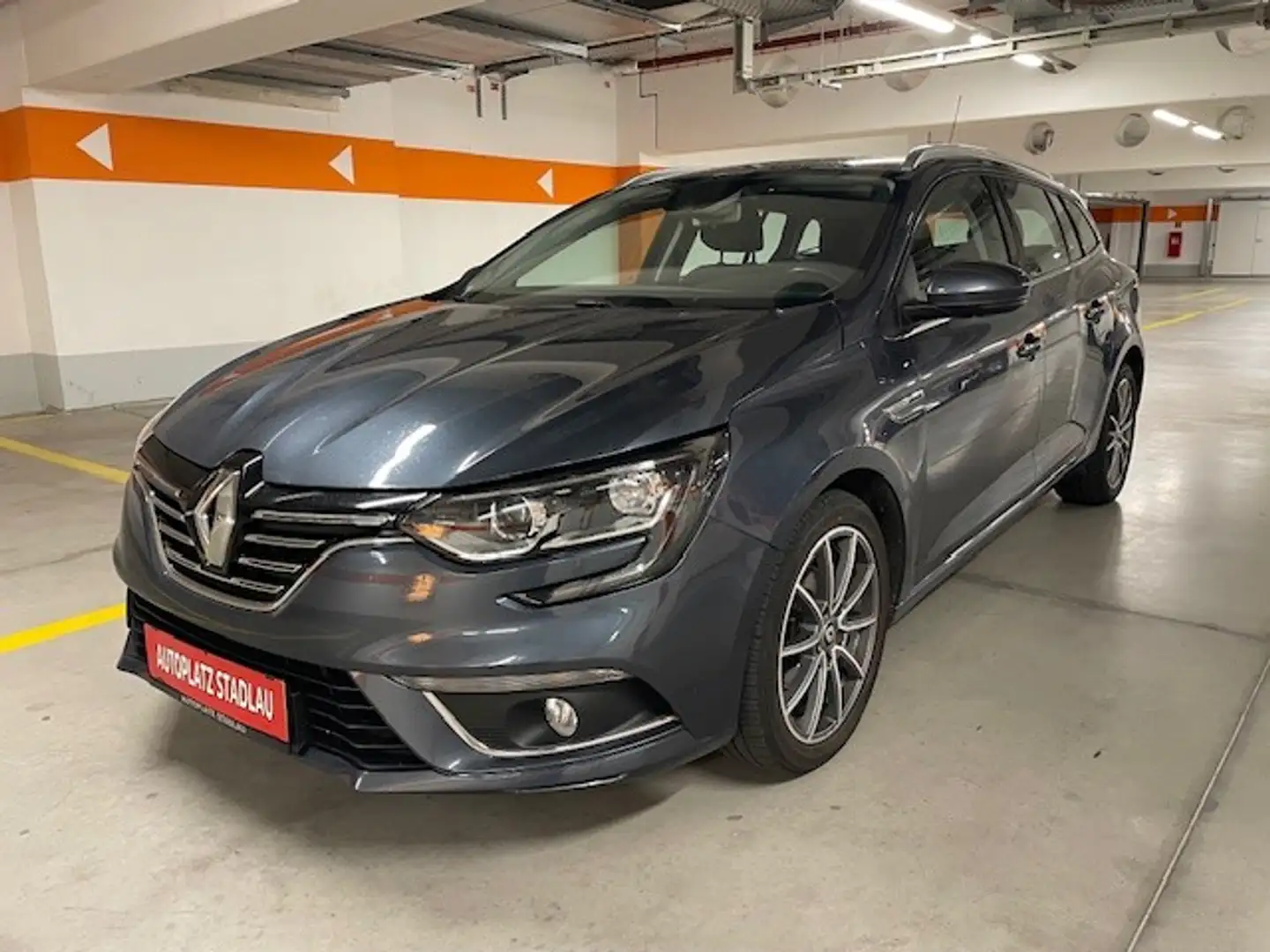 Renault Megane Mégane Grandtour Intens Energy dCi 110 EDC Grau - 1