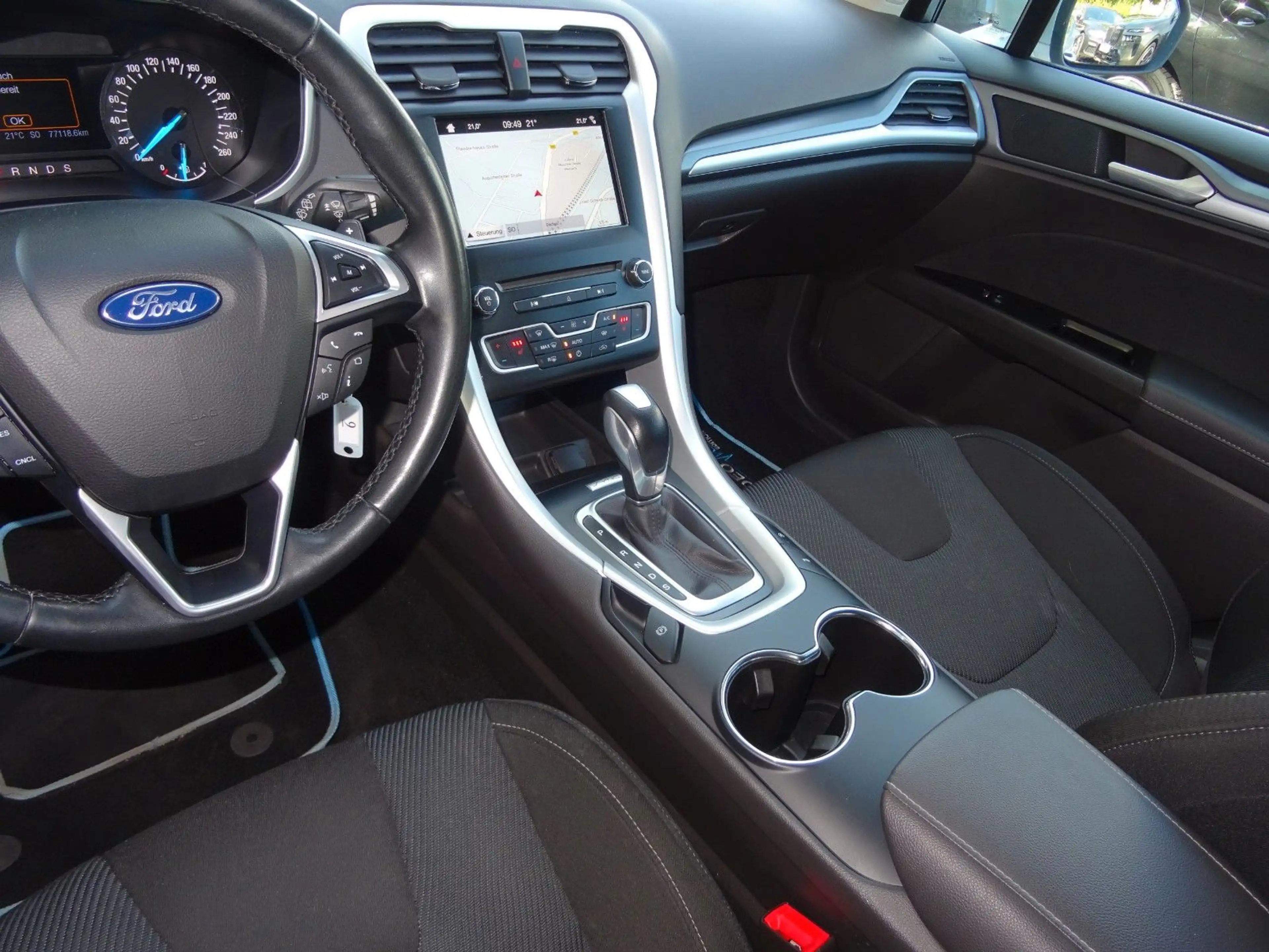 Ford Mondeo 2,0 TDCi Trend Turnier Pow.Shift Navi LED — photo 11