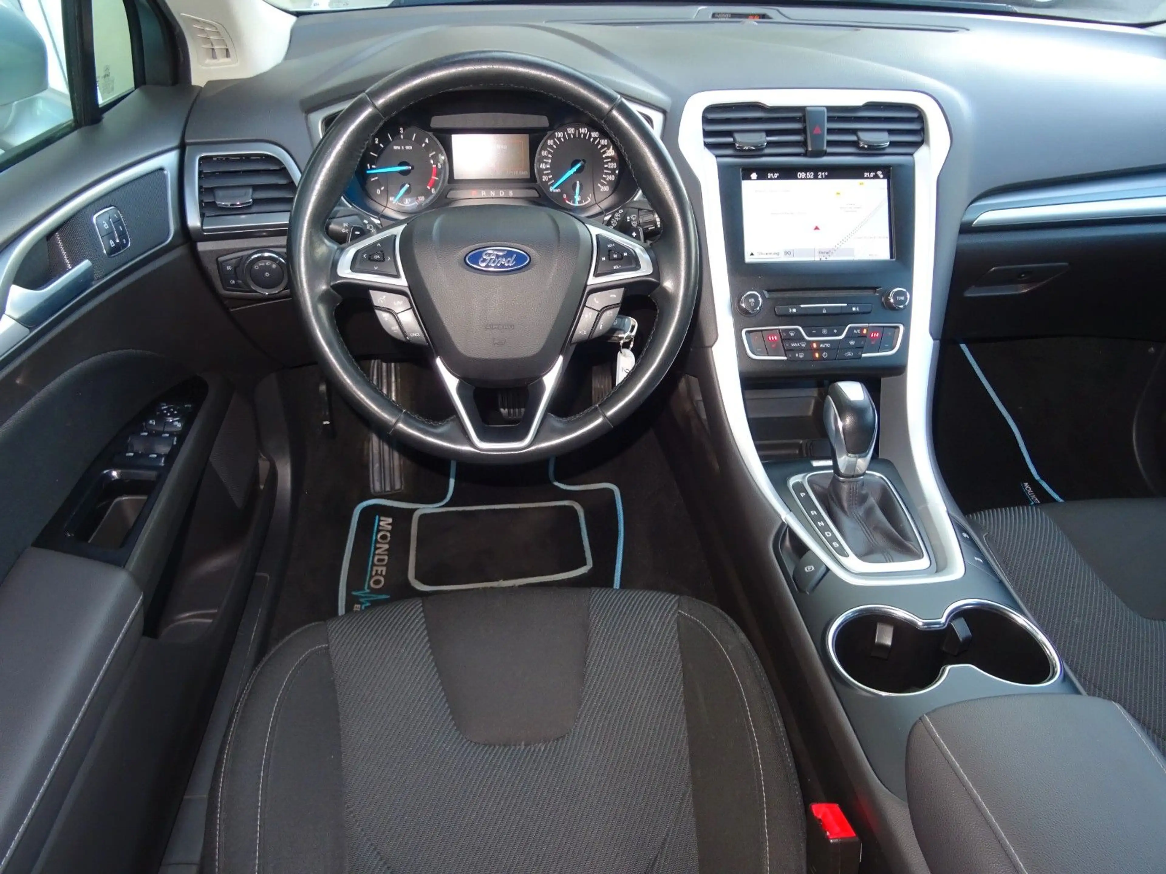 Ford Mondeo 2,0 TDCi Trend Turnier Pow.Shift Navi LED — photo 10