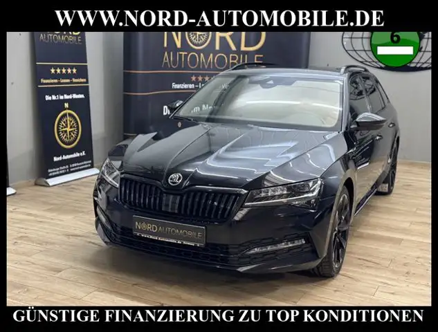 Skoda Superb Combi Sportline 2.0 TDI DSG Navi/LED/19/ Sportline