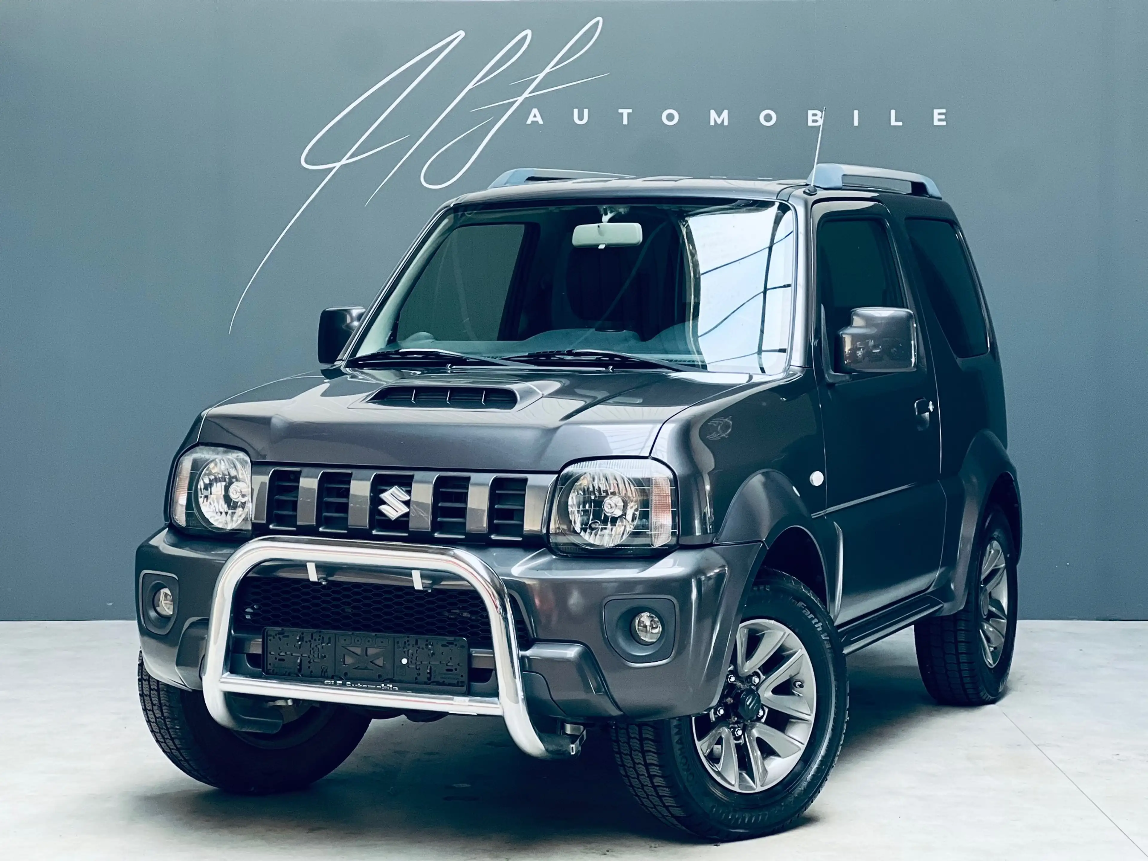 Suzuki Jimny Jimny 1.3i **CLIMATISATION**CARNET COMPLET** — photo 5