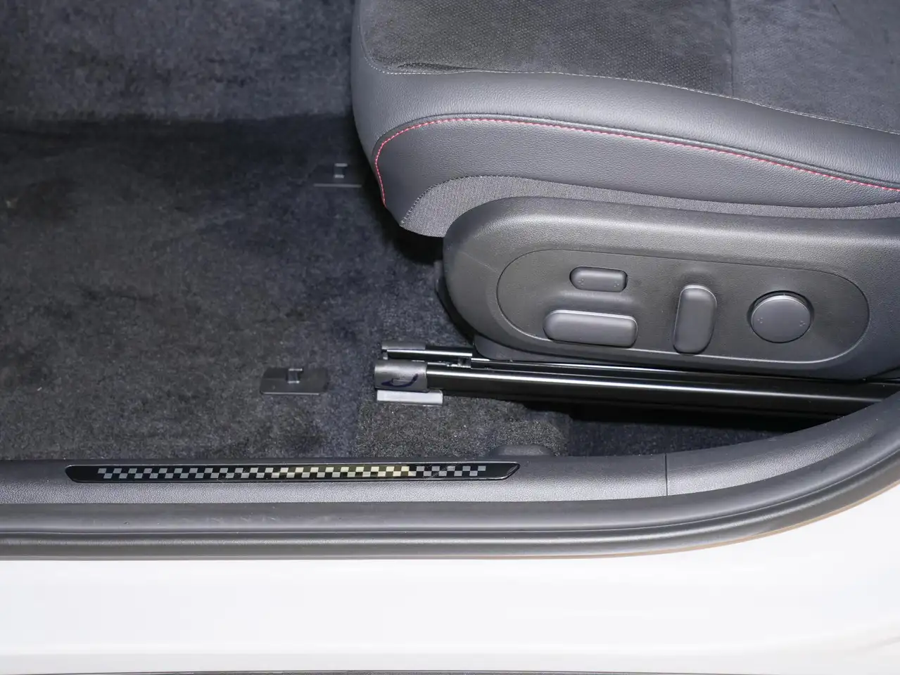 Hyundai KONA Hybrid N Line Sitzpaket-Alcantara Navi LED 16
