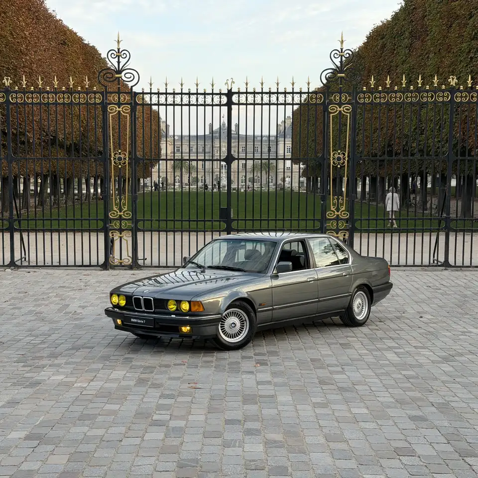 BMW 735