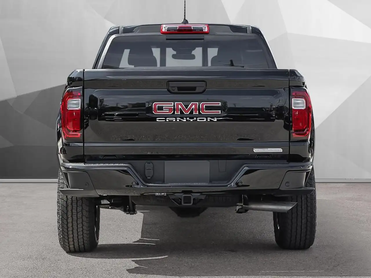 GMC Canyon снимка GMC Canyon