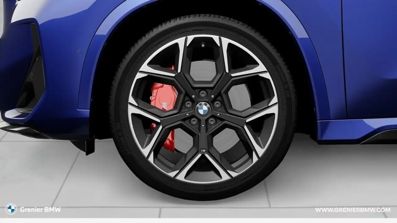 BMW X1 снимка BMW X1