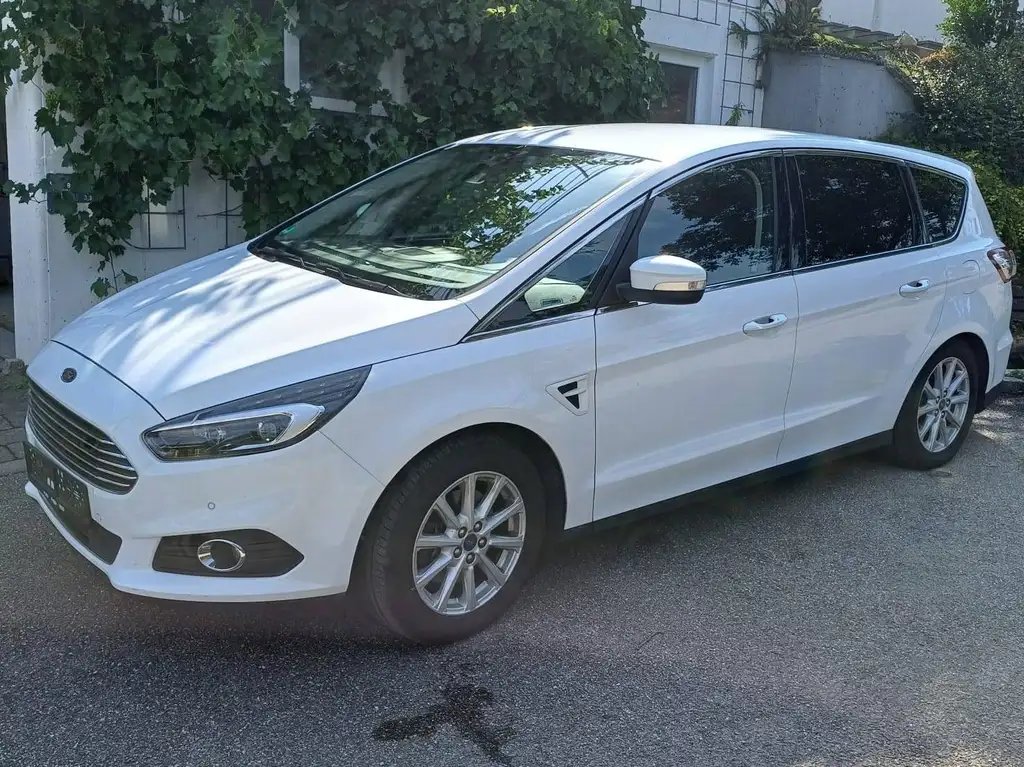Ford S-Max 2016 из Европы — купить под ключ