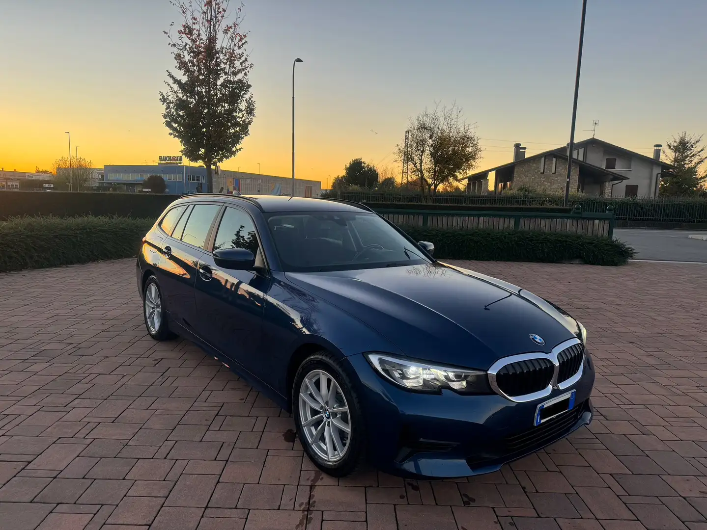 BMW 316 316d Touring mhev 48V Msport auto - 2
