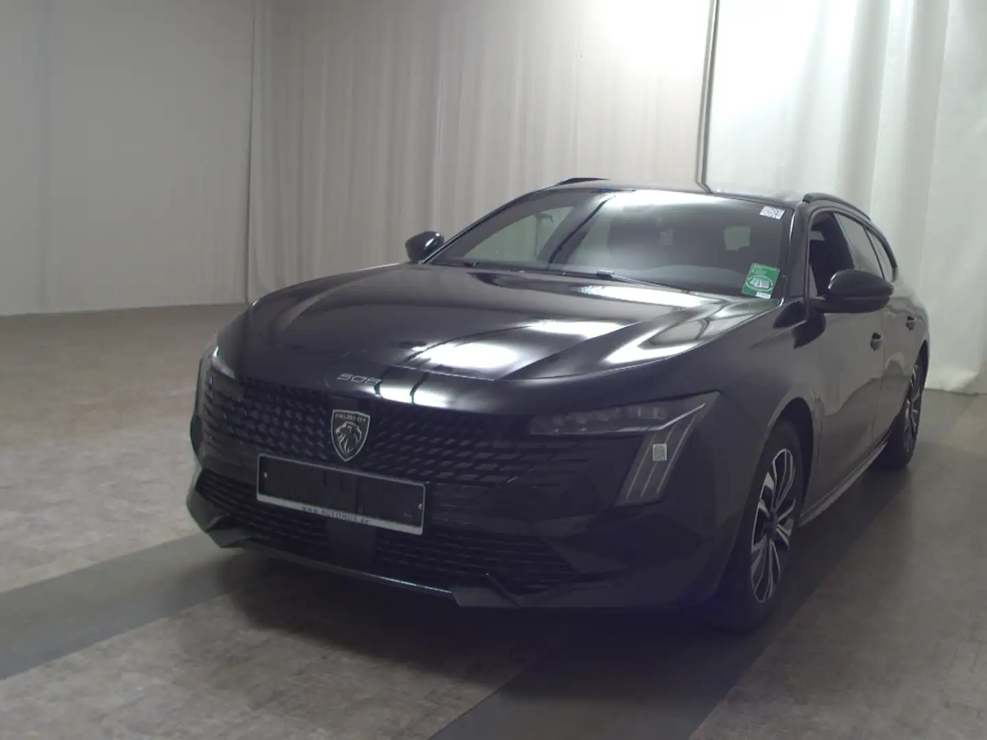 Peugeot 508 SW 1.5 BlueHDi 130 Allure Navi LED RFK AHK Schwarz - 2