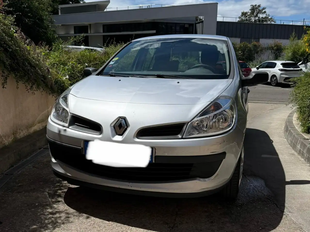 Renault Clio 1.2 16v 75 Campus  Authentique