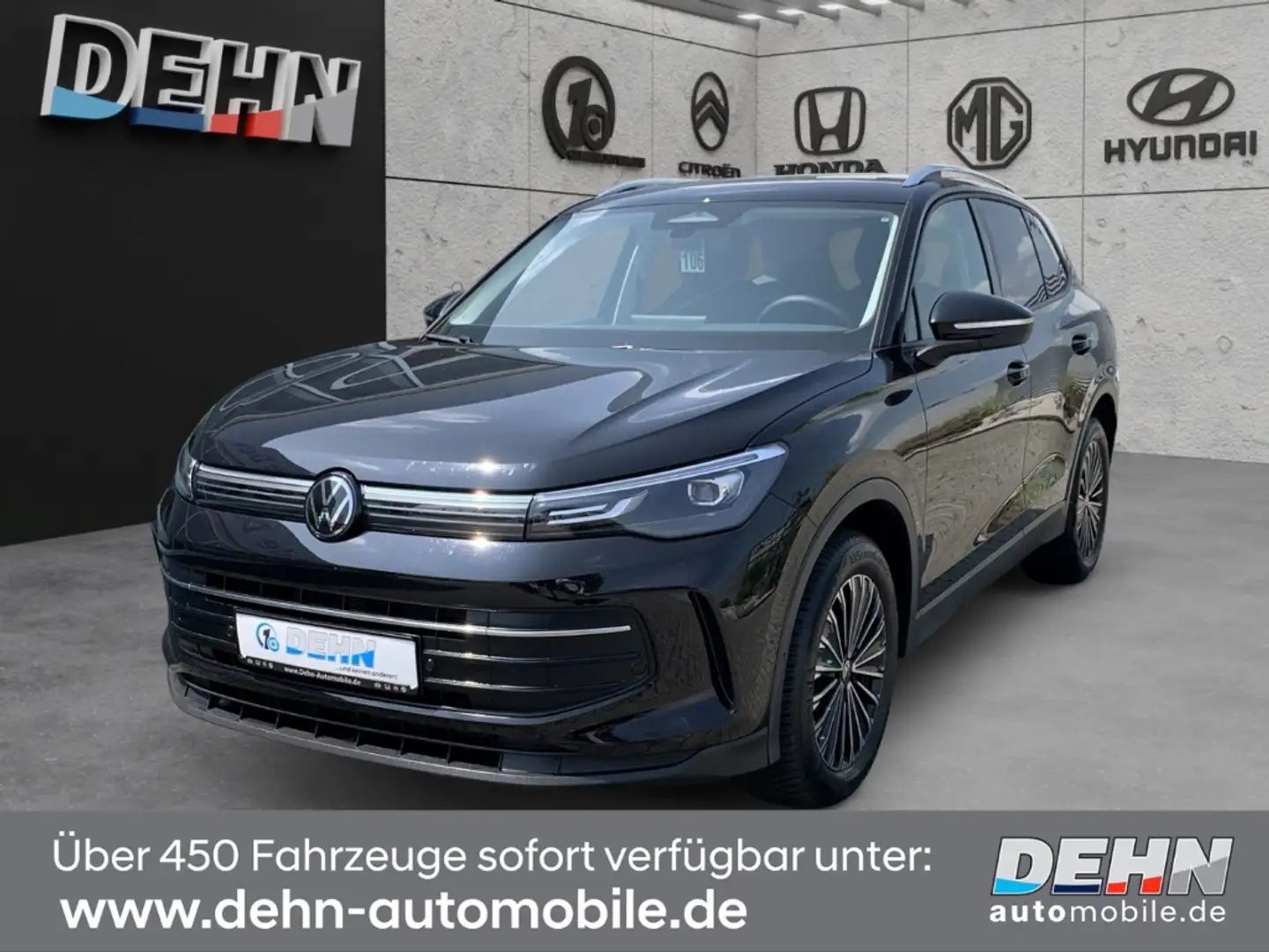 Volkswagen Tiguan New 2.0 TDI DSG Life Design + Winter Paket Schwarz - 2