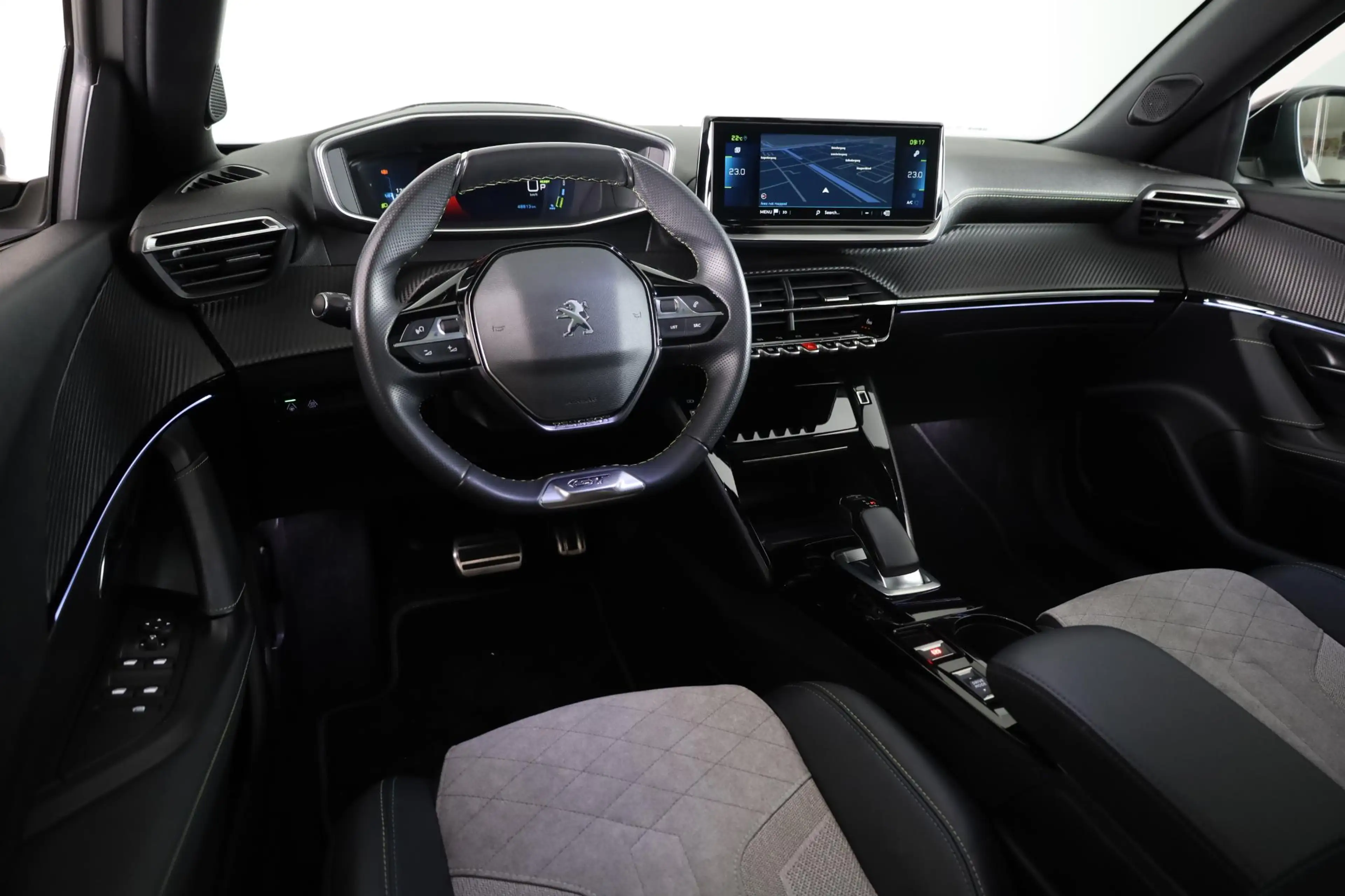 Peugeot e-2008 EV GT Pack 50 kWh | Panoramadak | Stoelverwarming — photo 10