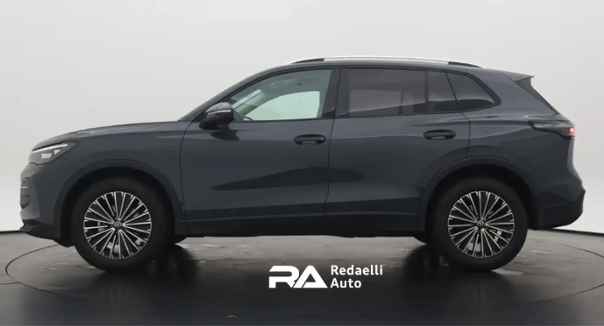 Volkswagen Tiguan 1.5 eTSI 150 CV EVO ACT DSG Edition Plus Grigio - 2