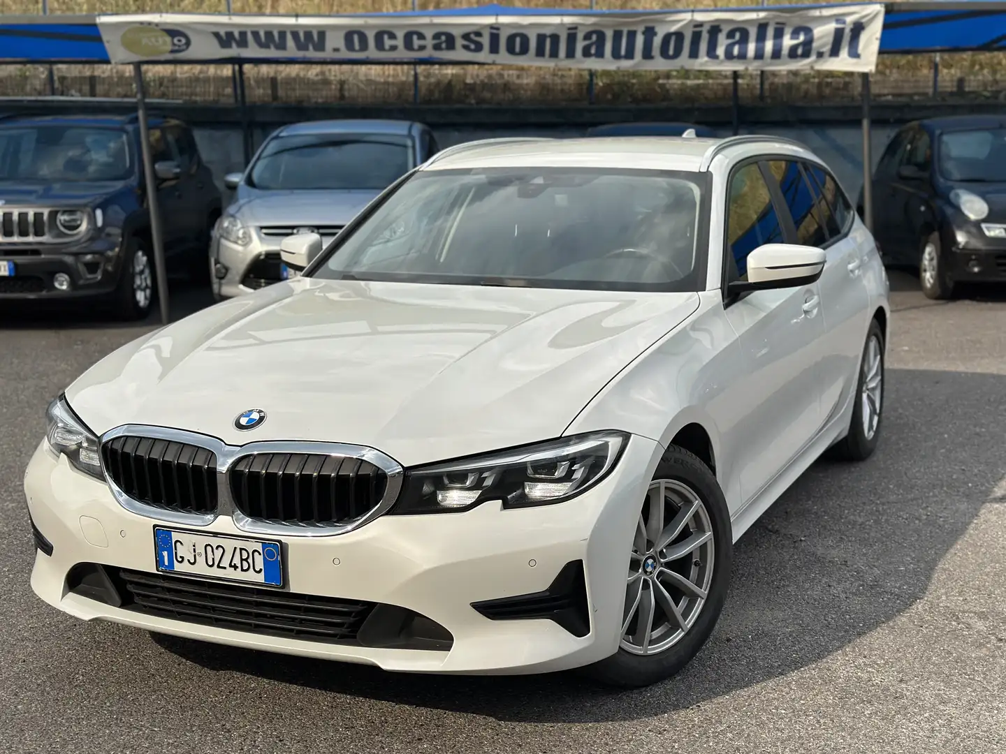 BMW 318 Touring mhev 48V Business Advantage Wit - 1