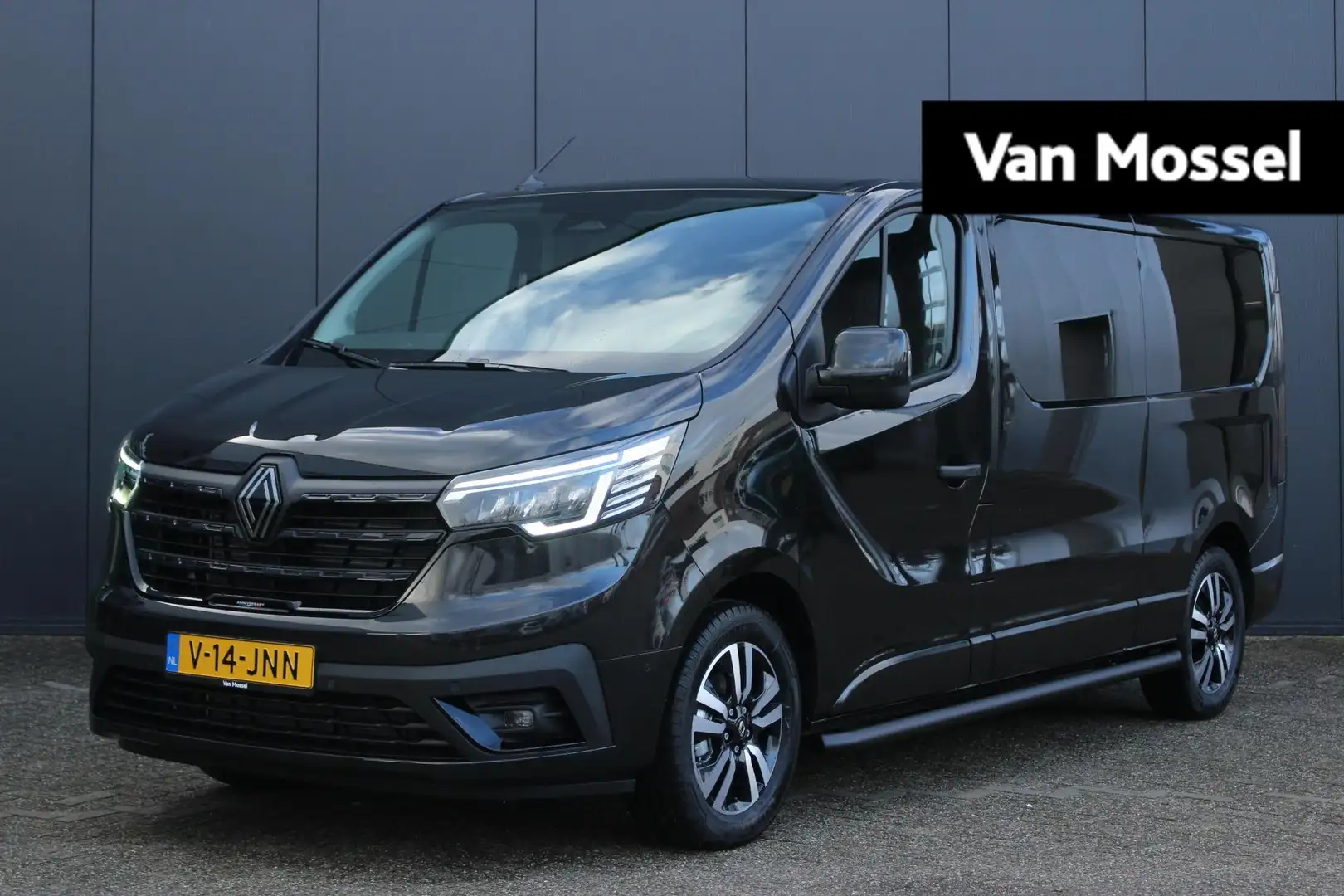 Renault Trafic 2.0 Blue dC1 150Pk EDC T30 L2H1 Extra Anniversary Zwart - 1