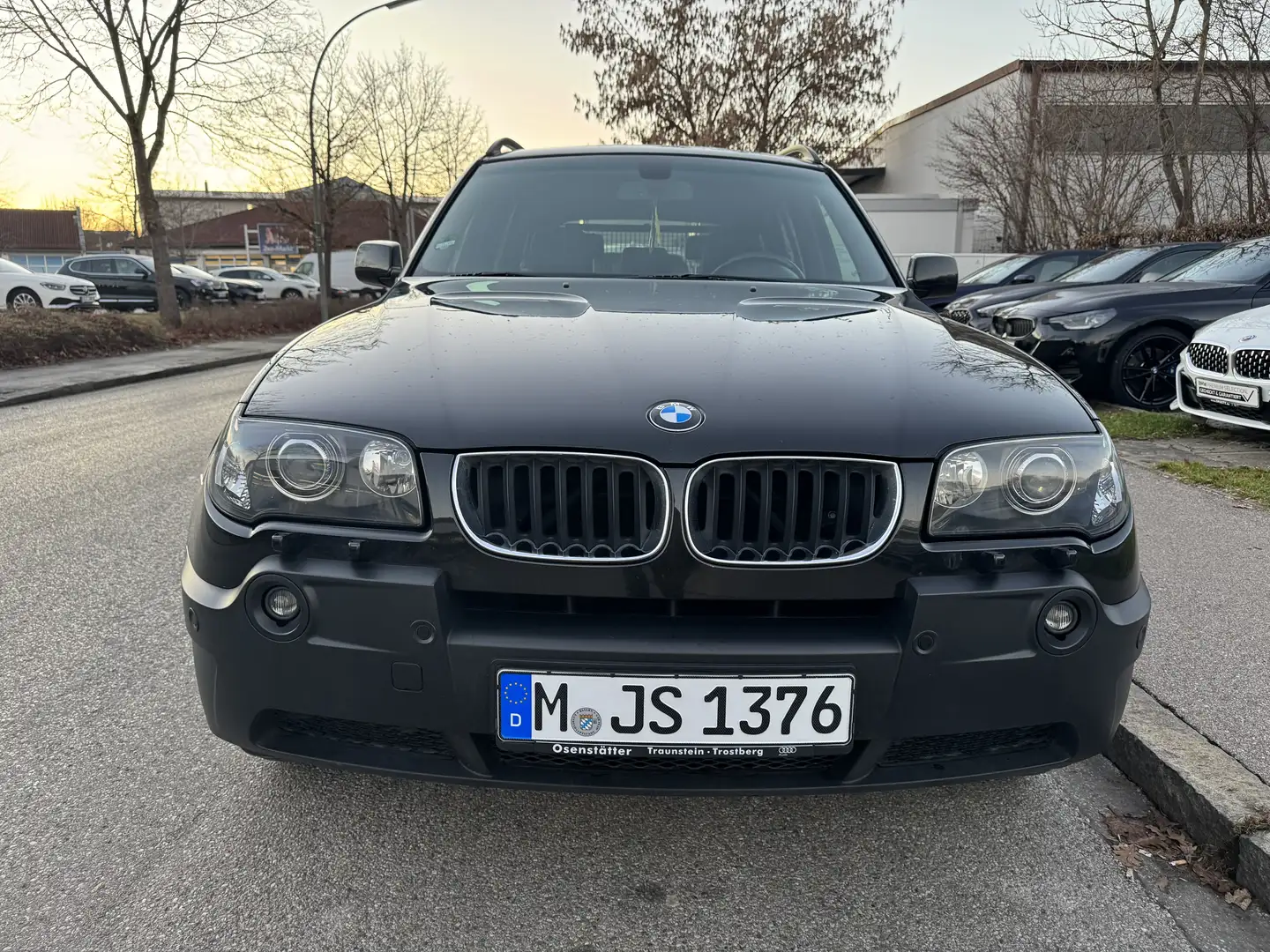 BMW X3 2.0d - 1