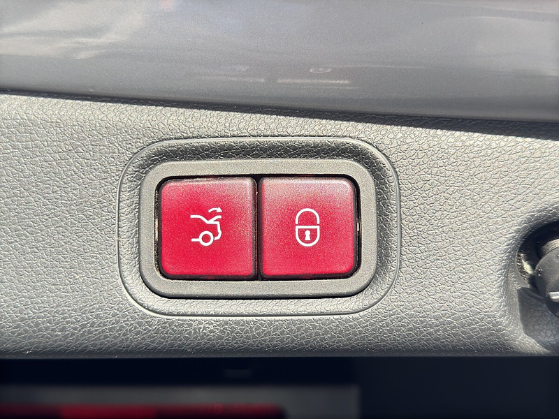 Mercedes-Benz E 400 4MATIC Aut. — photo 11