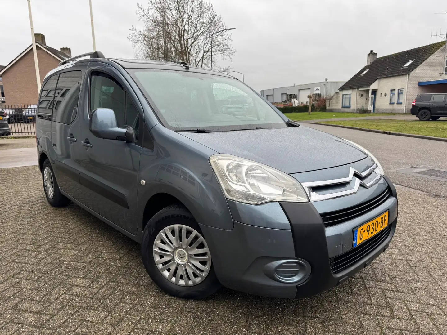 Citroen Berlingo 1.6 VTi Multispace 120 XTR Airco, Trekhaak Gris - 2