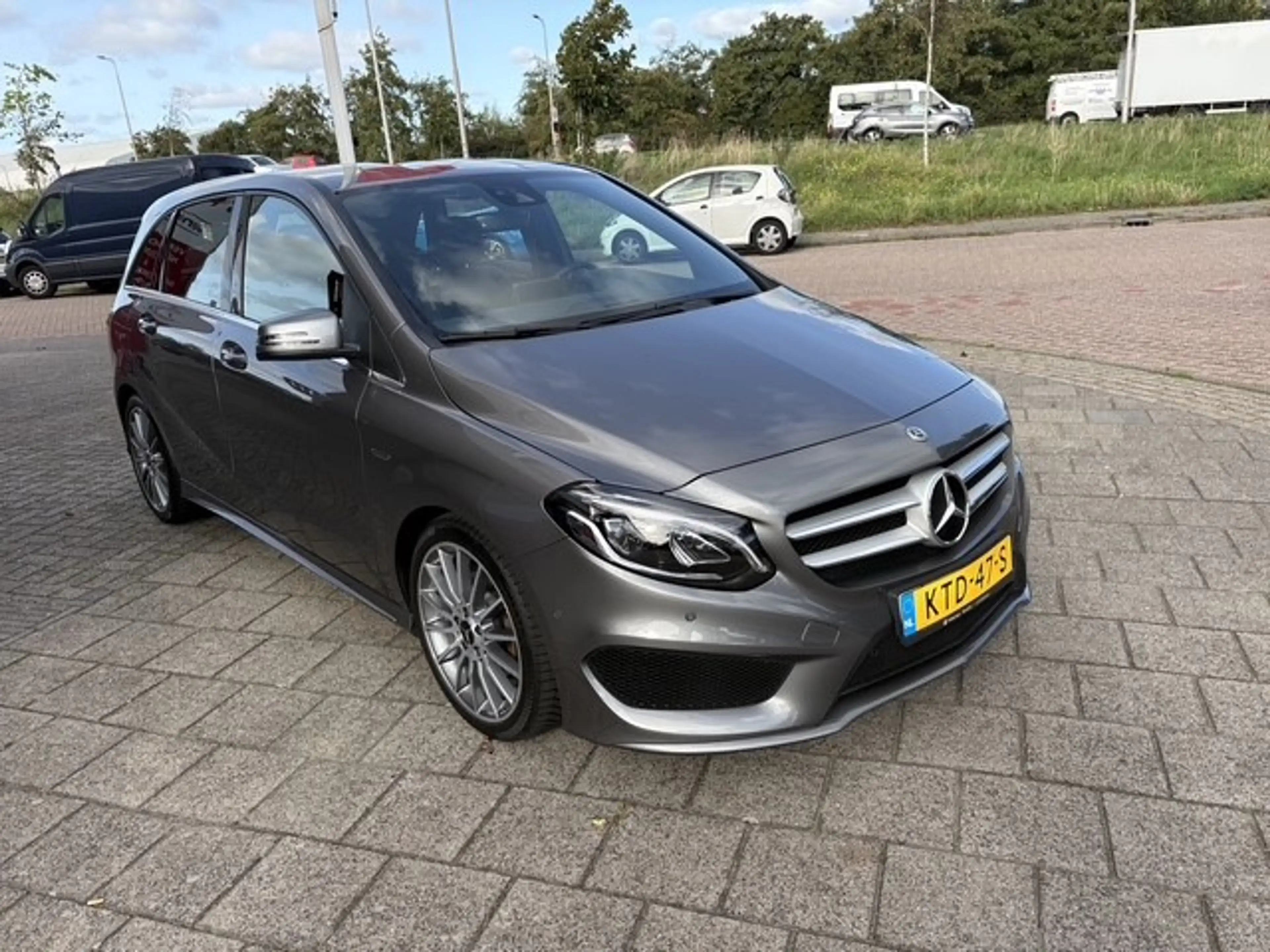 Mercedes-Benz B 200 Prestige | Navi Camera | Cruise | 32.675 km Dealer — photo 5
