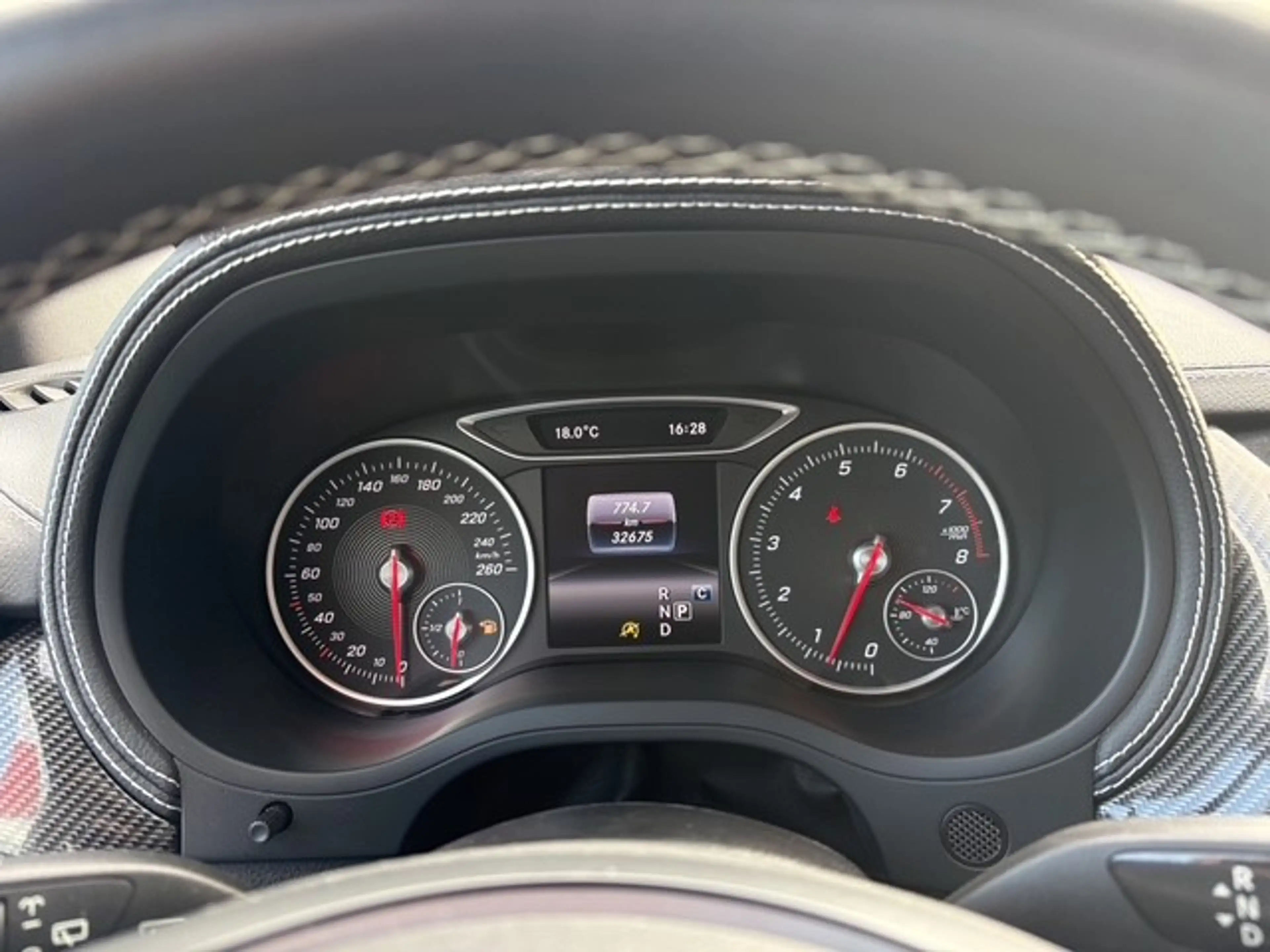 Mercedes-Benz B 200 Prestige | Navi Camera | Cruise | 32.675 km Dealer — photo 10