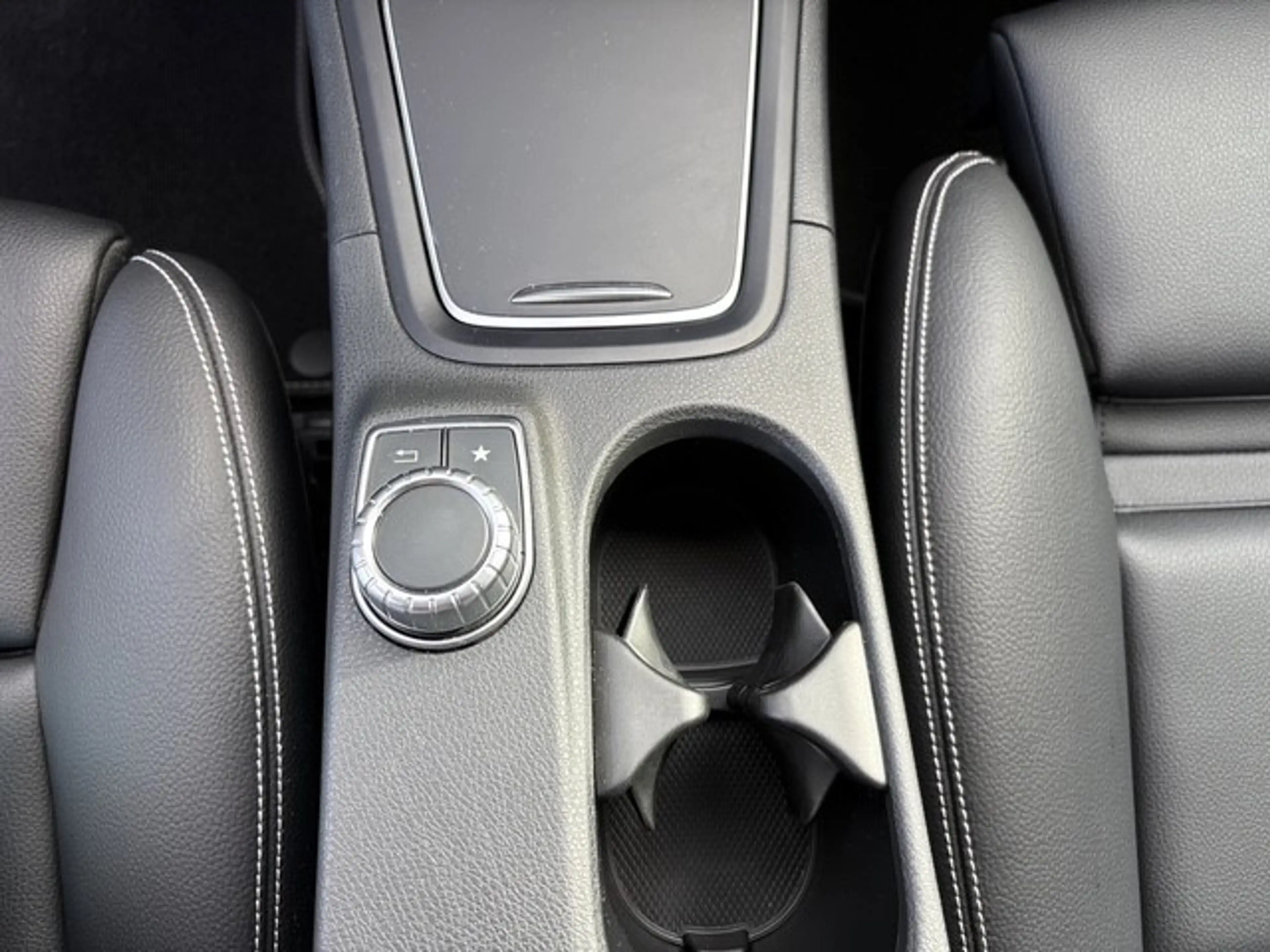 Mercedes-Benz B 200 Prestige | Navi Camera | Cruise | 32.675 km Dealer — photo 15