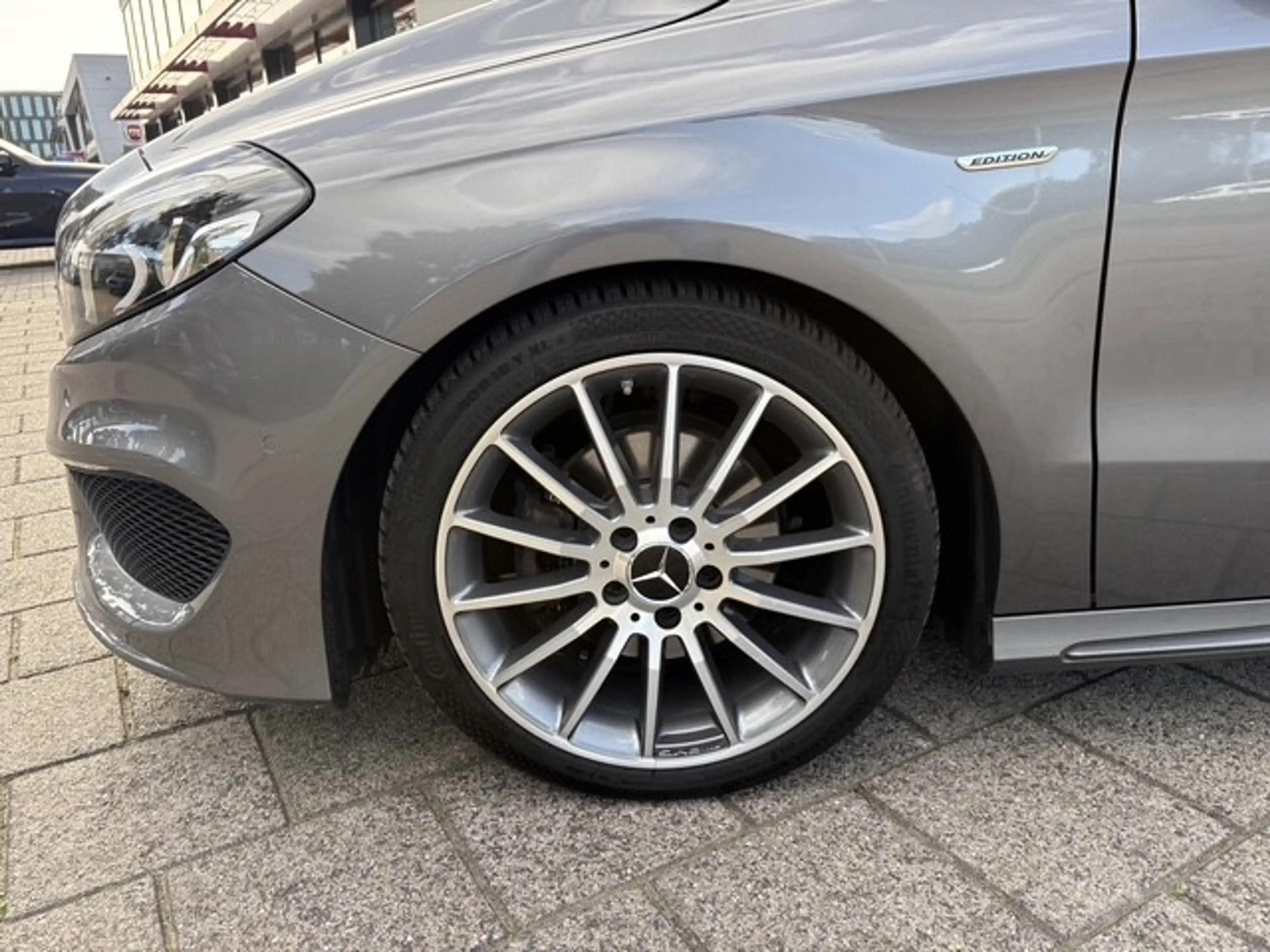 Mercedes-Benz B 200 Prestige | Navi Camera | Cruise | 32.675 km Dealer — photo 8
