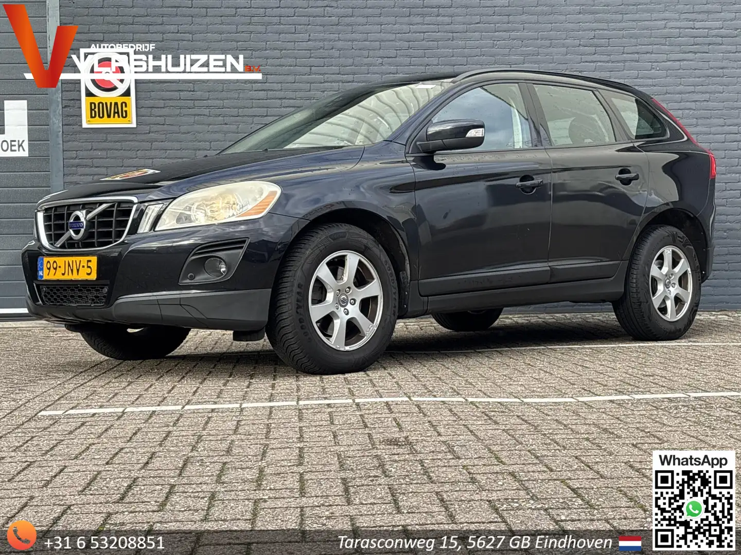 Volvo XC60 2.4D Kinetic | Climate | Cruise | PDC | Trekhaak | Zwart - 1