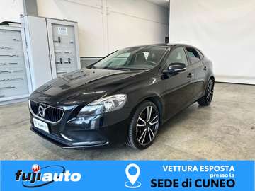 V40 2.0 d2 Kinetic my17