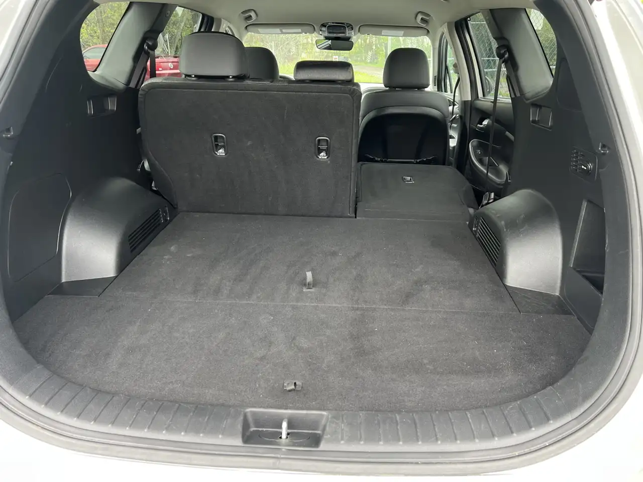 Hyundai SANTA FE снимка Hyundai SANTA FE