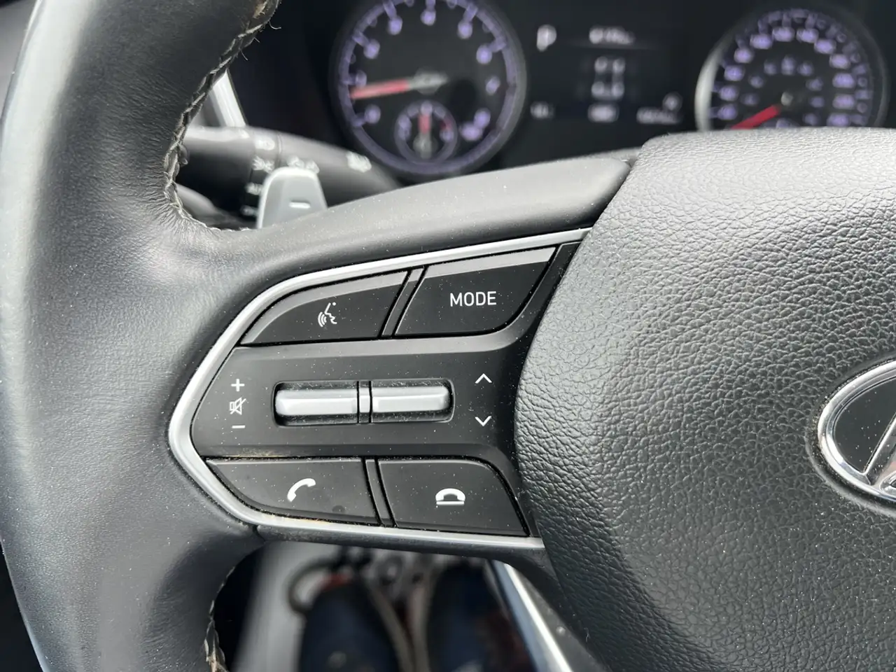 Hyundai SANTA FE снимка Hyundai SANTA FE