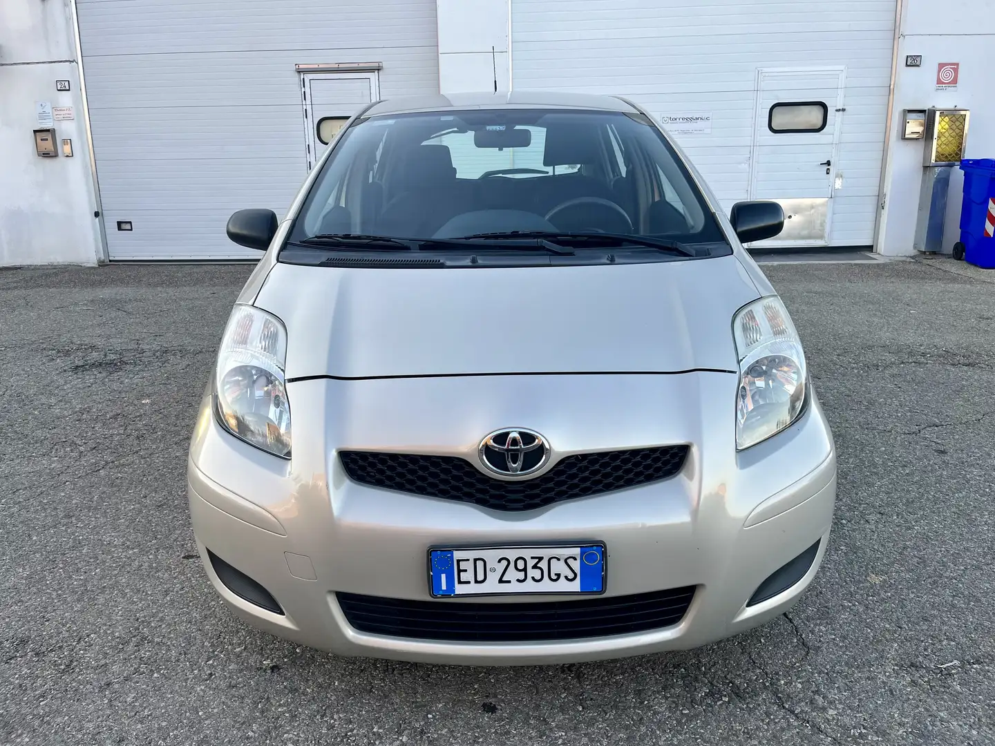 Toyota Yaris 5p 1.0benz perfetta per neopatentati - 2