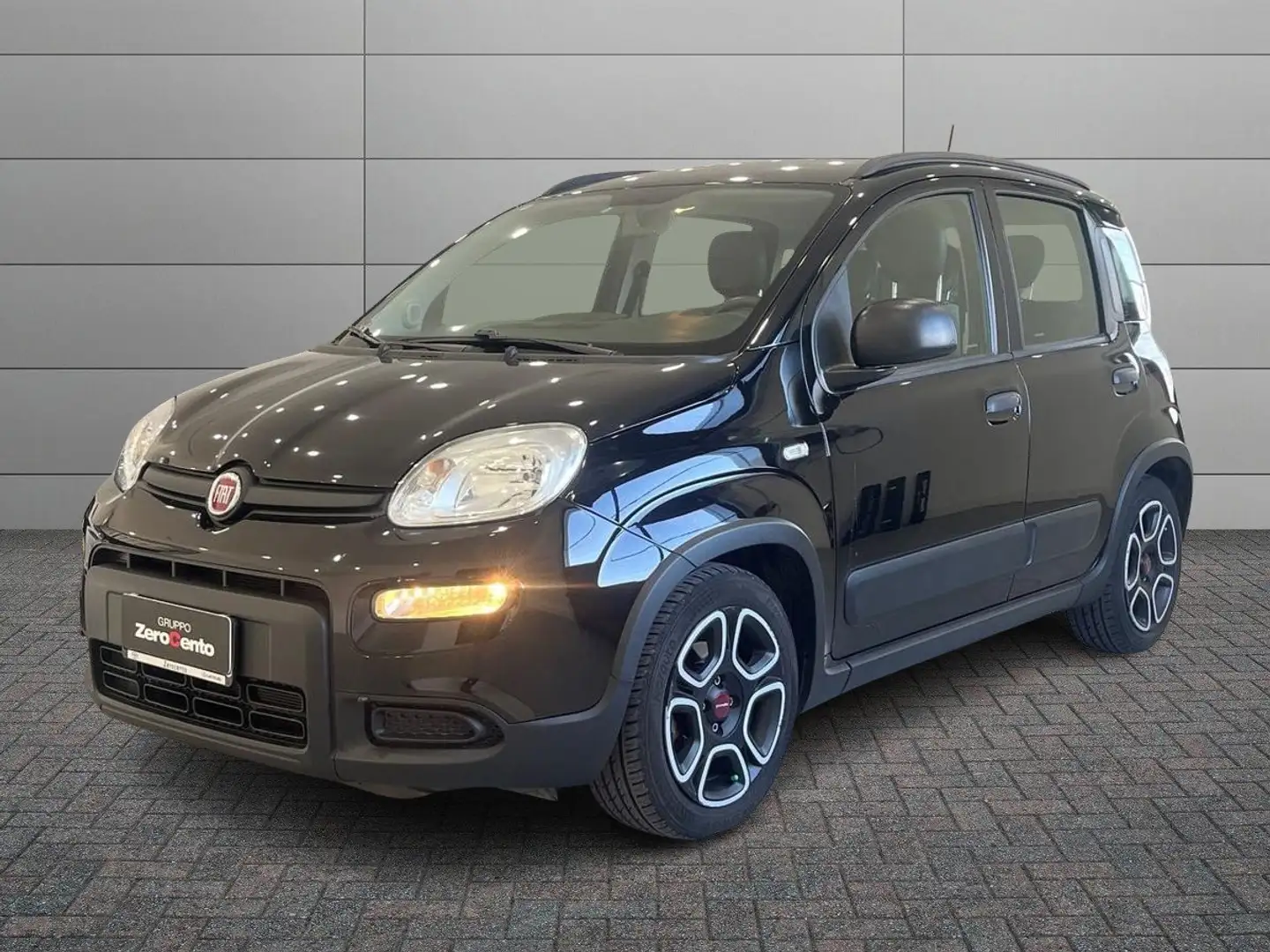 Fiat Panda Panda 1.0 firefly hybrid City Life s&s 70cv 5p.ti Schwarz - 1