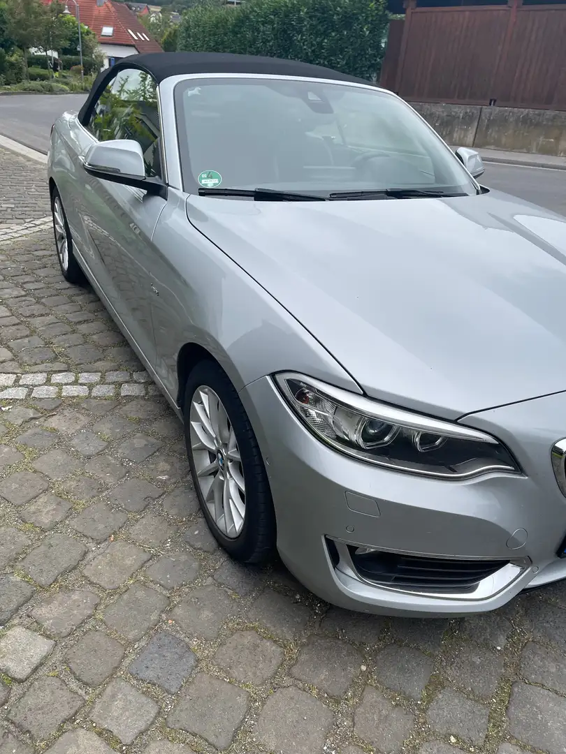 BMW 220 220d Cabrio Aut. Luxury Line Gümüş rengi - 1