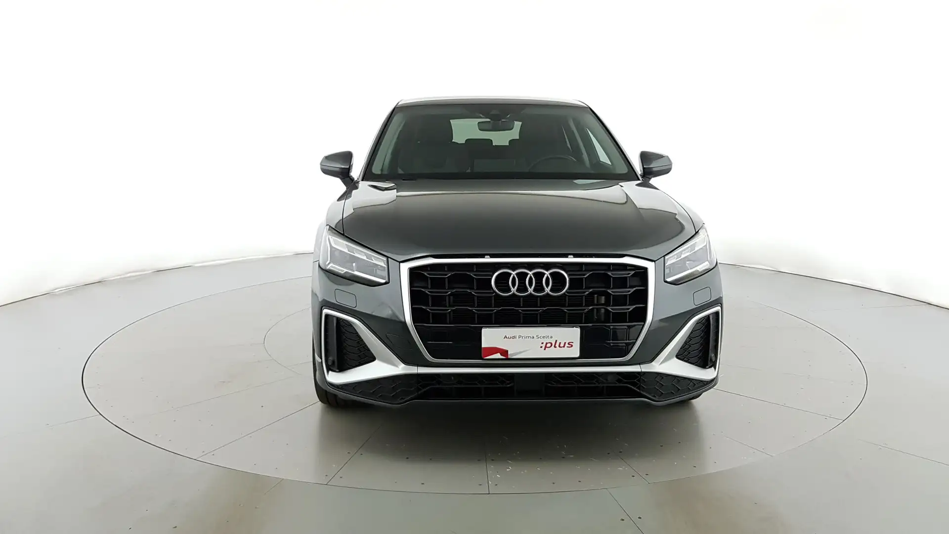Audi Q2 35 1.5 tfsi S line Edition s-tronic Gris - 2