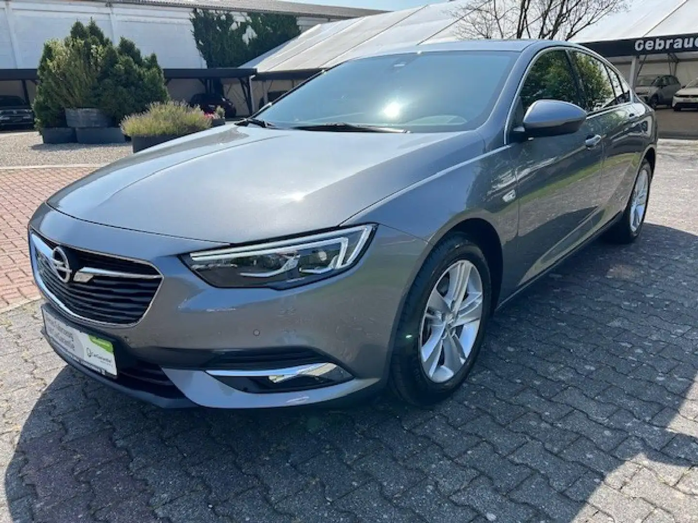 Opel Insignia Innovation Grau - 1