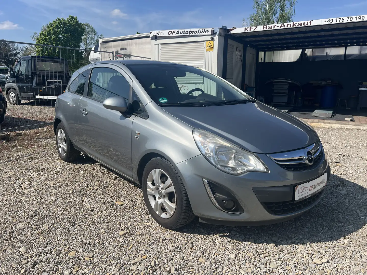 Opel Corsa 150 Jahre Opel Silber - 2