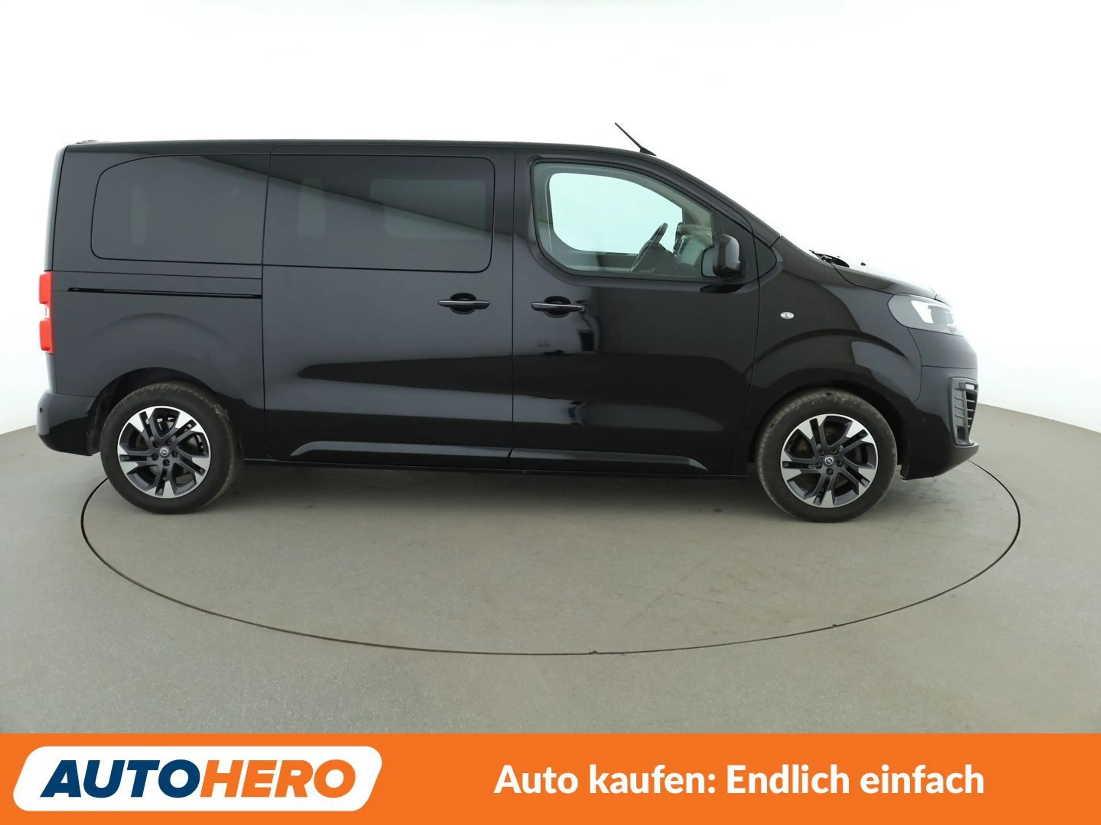 Opel Zafira Life 2.0 Diesel M INNOVATION L2 *NAVI*CAM*TEMPO*ALU* — photo 7