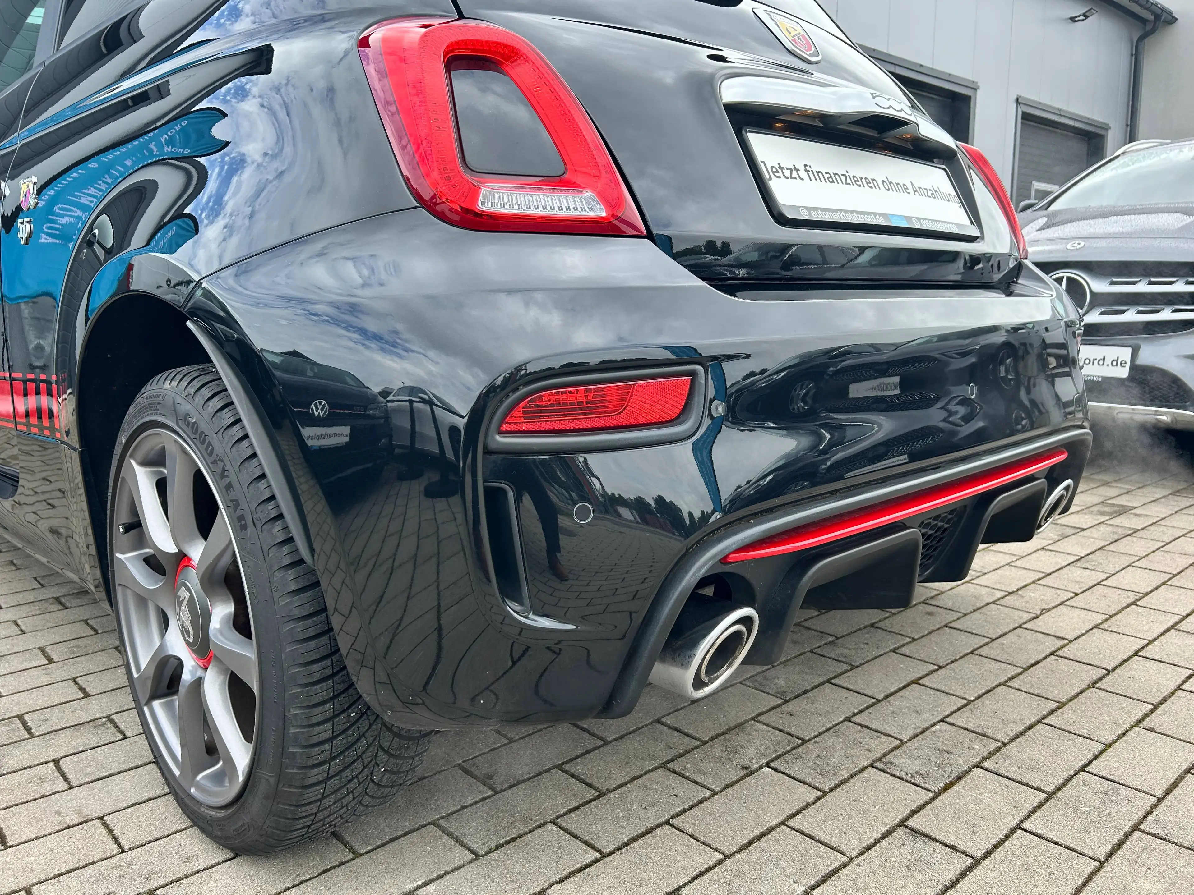 Abarth 500 595 1.4 Turbo Corsa — photo 12